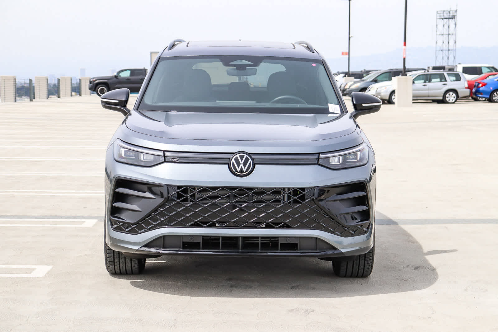 Thumbnail: 2025 Volkswagen Tiguan - 2