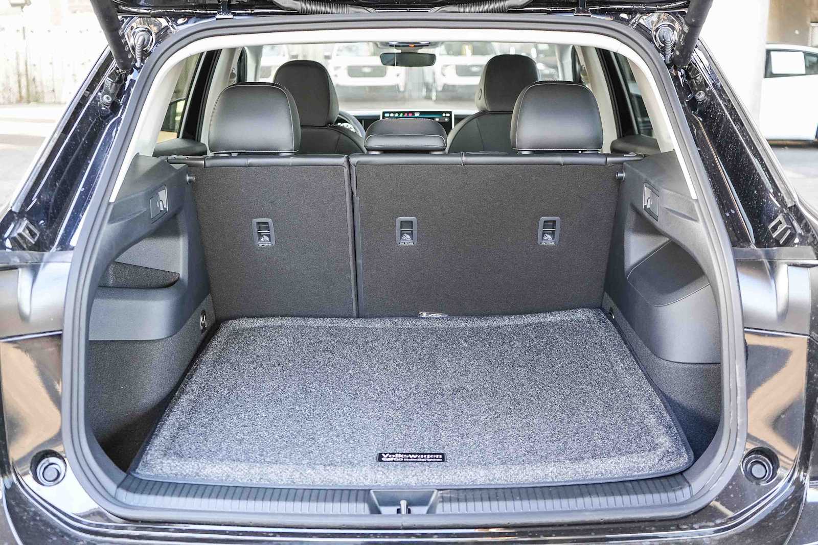 Thumbnail: 2026 Volkswagen Tiguan - 10