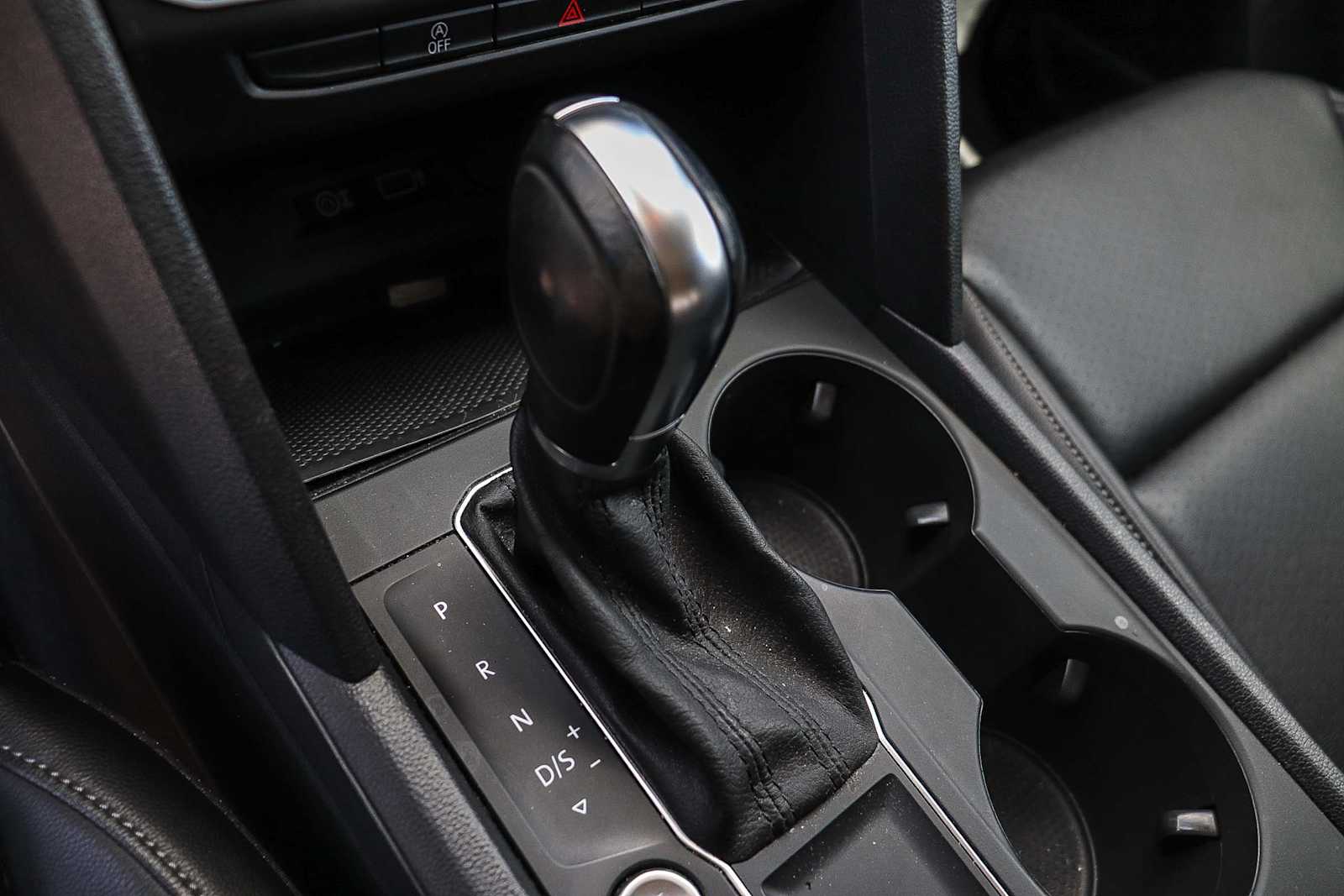 Thumbnail: 2019 Volkswagen Atlas - 18