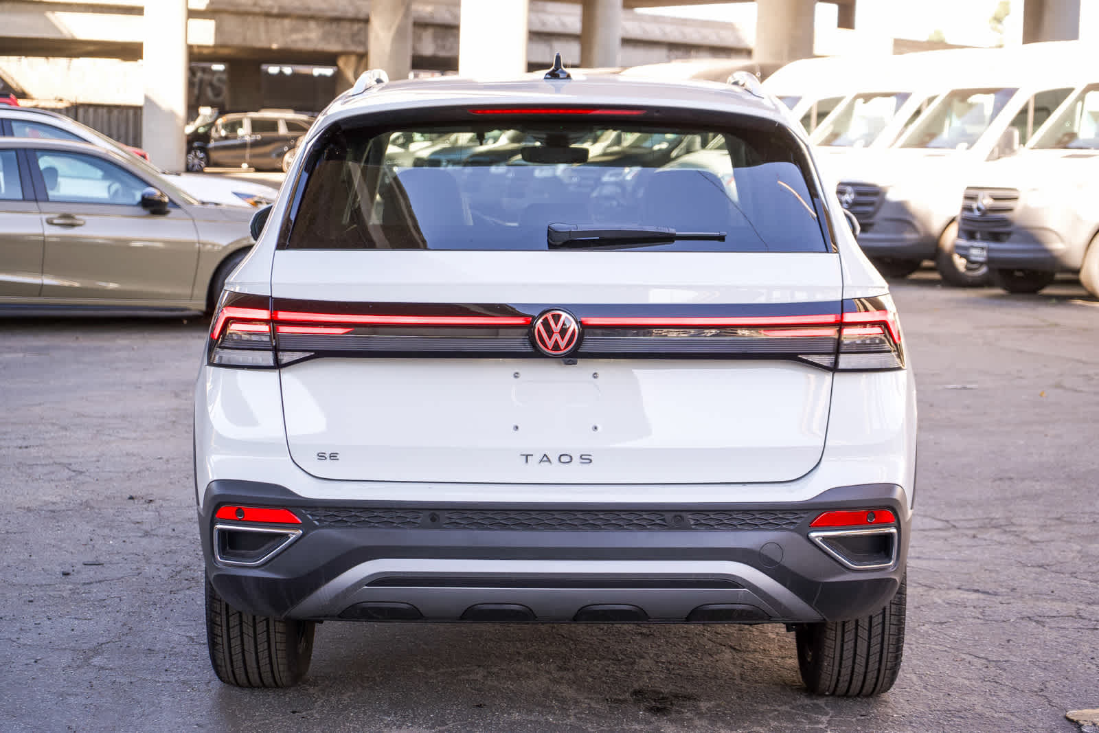 Thumbnail: 2026 Volkswagen Taos - 7