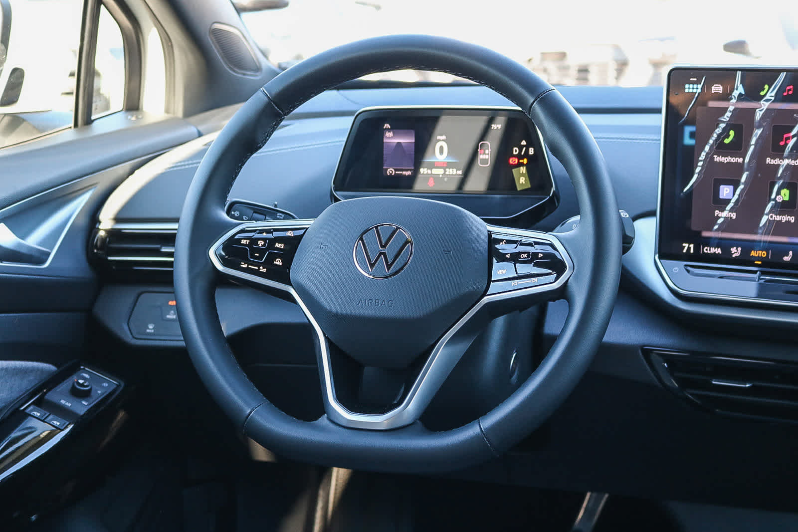 Thumbnail: 2026 Volkswagen ID.4 - 17