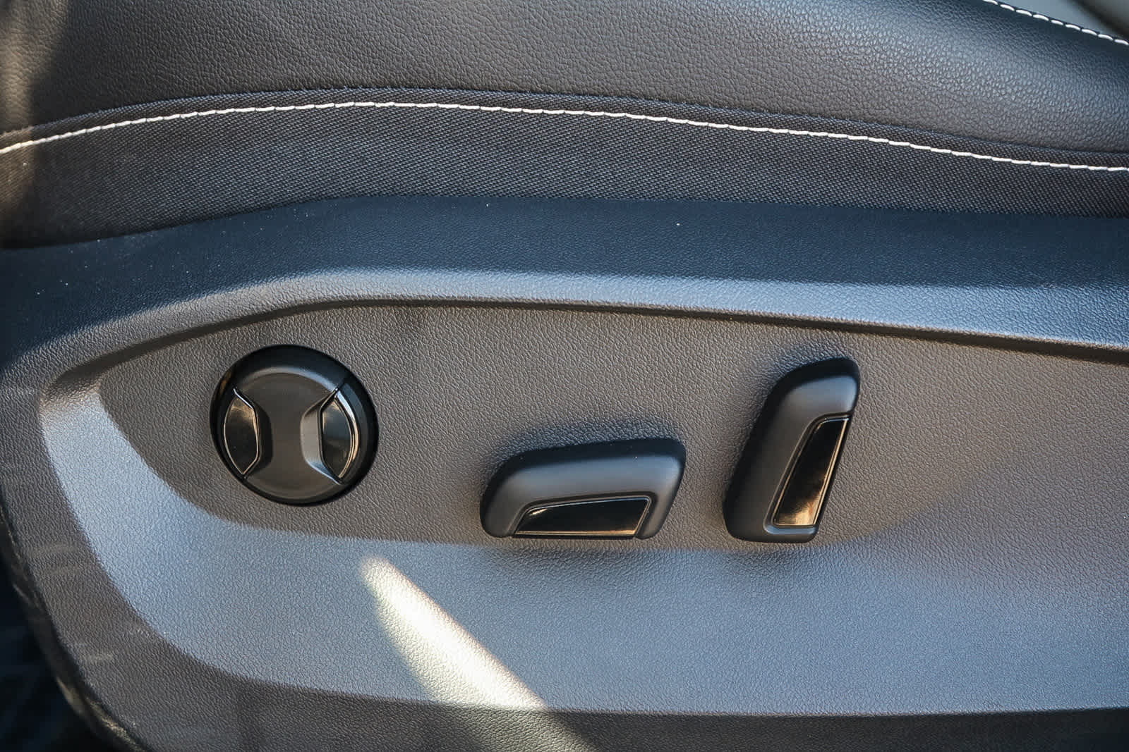 Thumbnail: 2022 Volkswagen Taos - 22