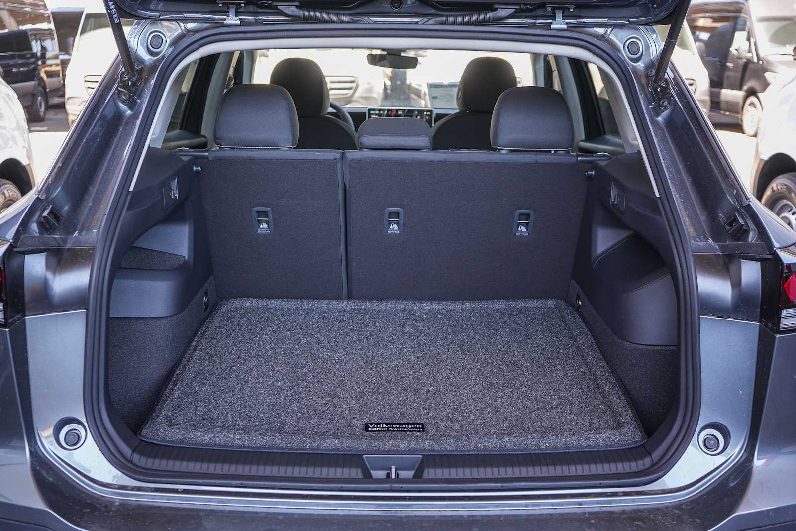 Thumbnail: 2026 Volkswagen Tiguan - 12
