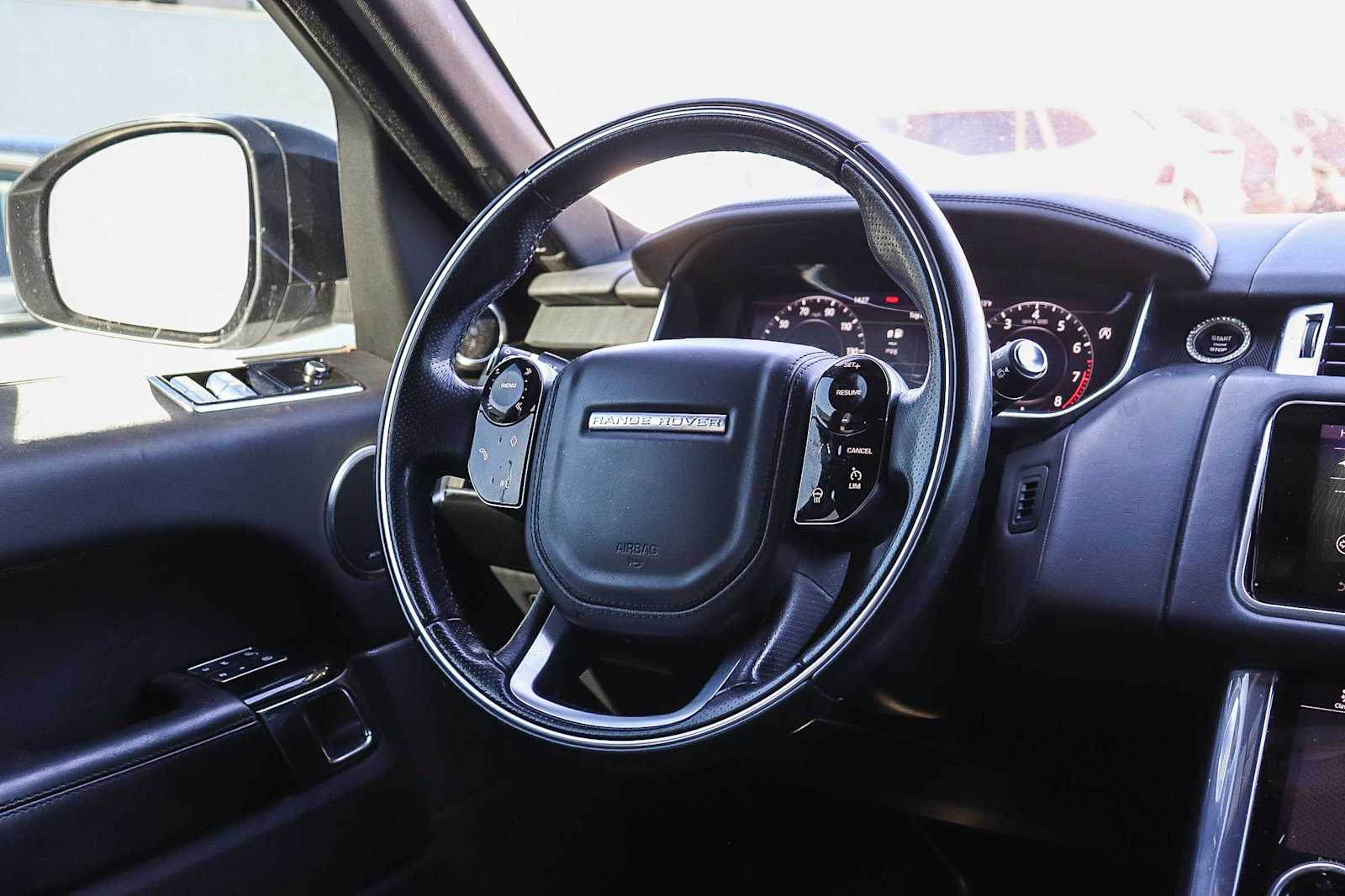 Thumbnail: 2018 Land Rover Range Rover Sport - 14