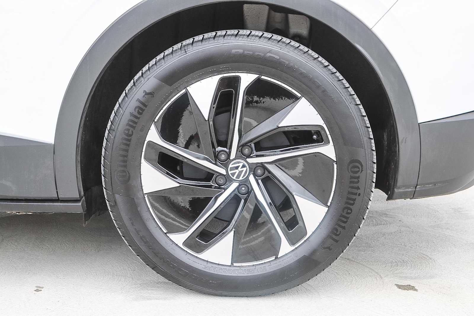 Thumbnail: 2022 Volkswagen ID.4 - 10