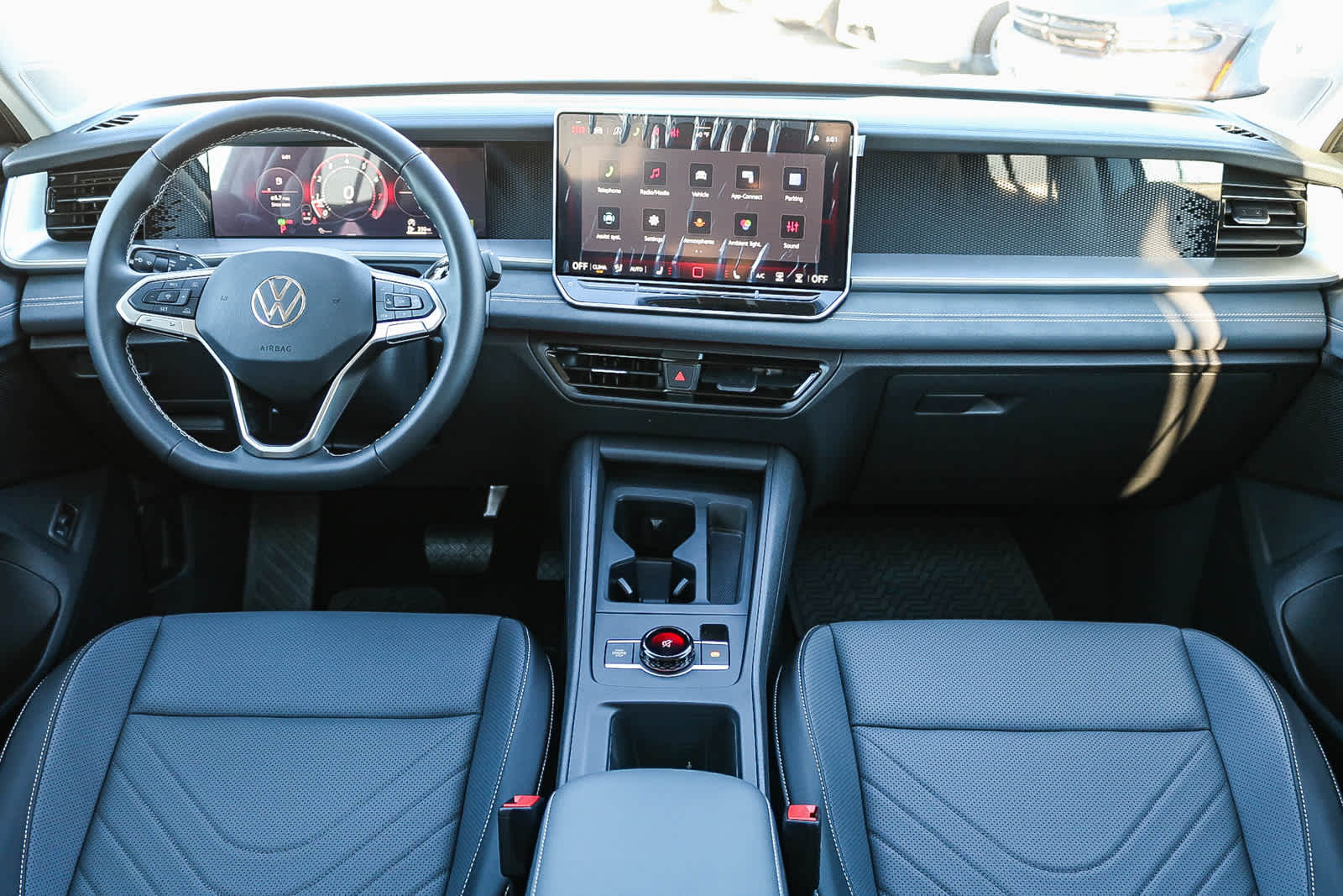 Thumbnail: 2026 Volkswagen Tiguan - 14