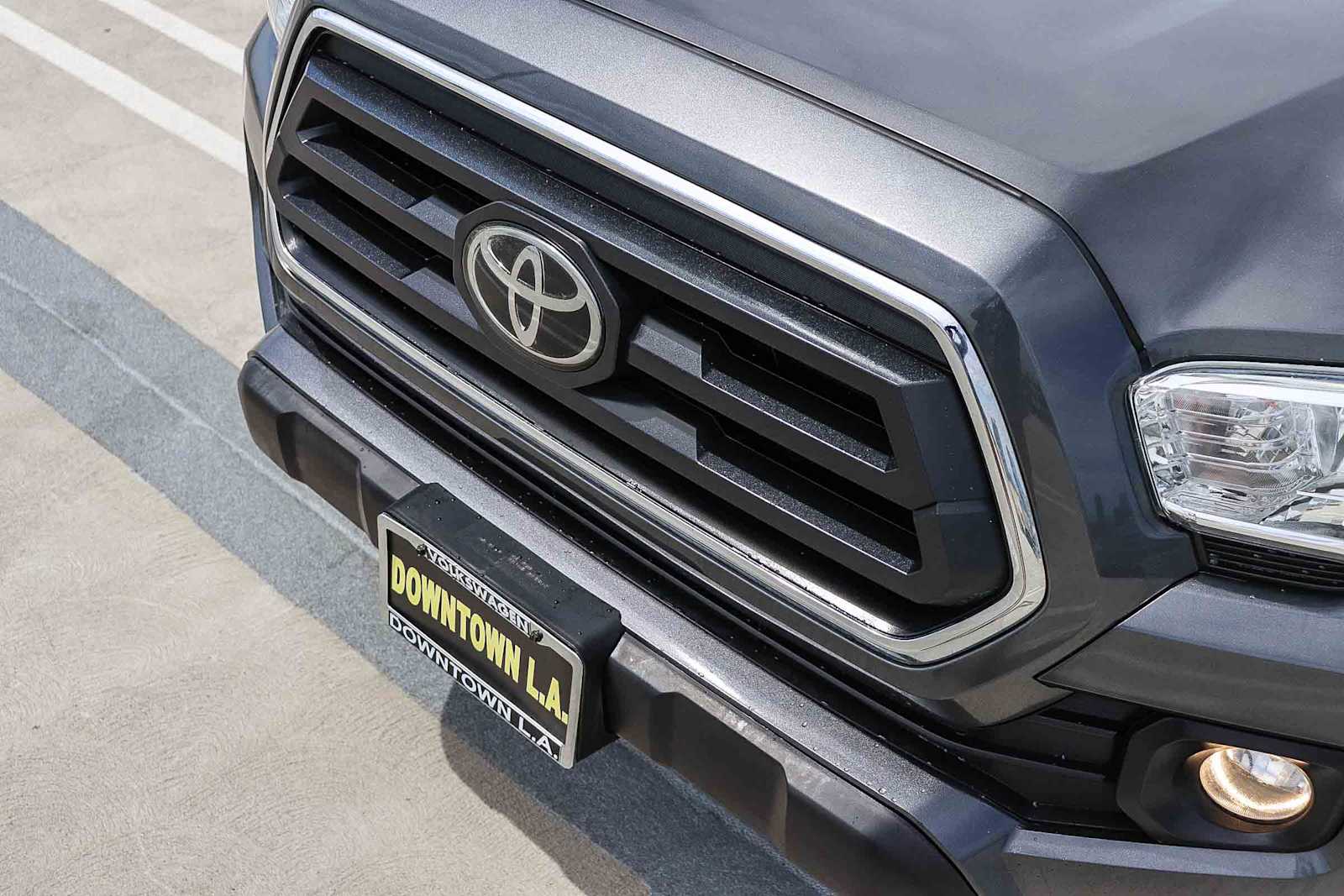 2021 Toyota Tacoma SR5 - Photo 8