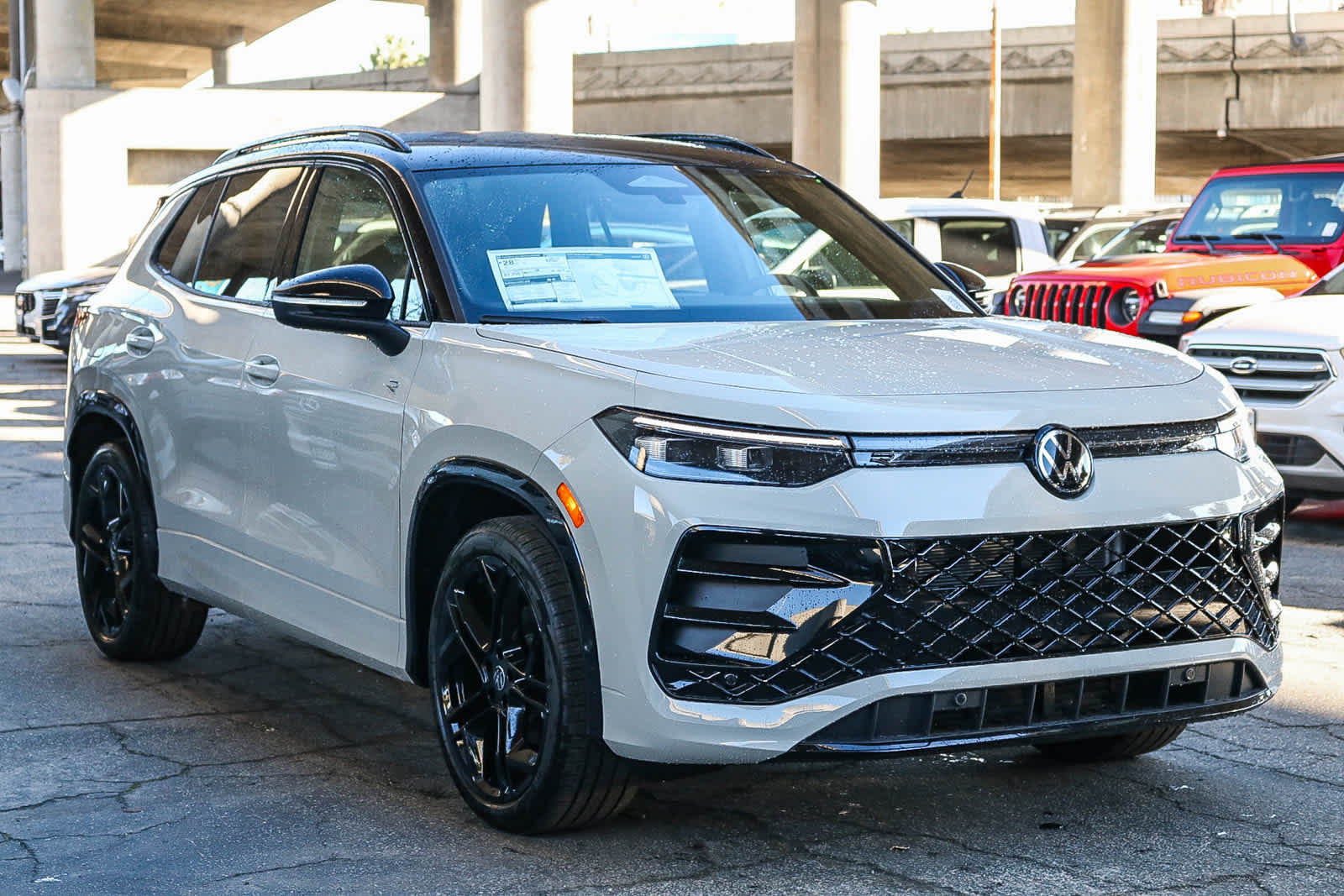 Thumbnail: 2026 Volkswagen Tiguan - 3