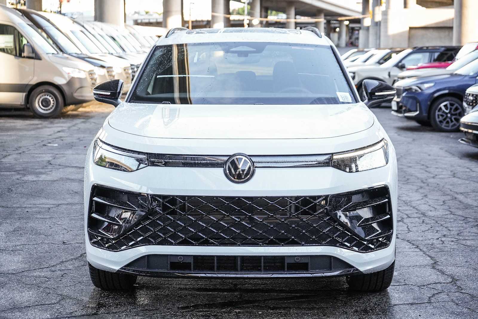 Thumbnail: 2026 Volkswagen Tiguan - 2