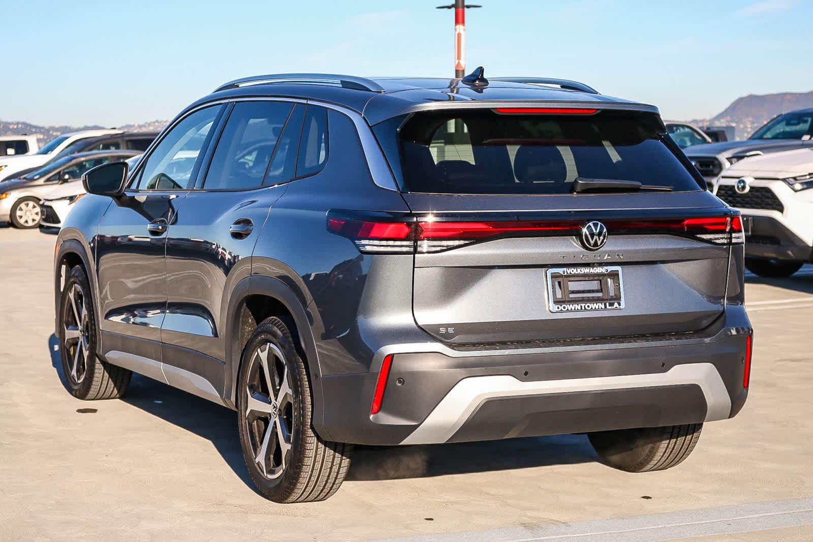 Thumbnail: 2026 Volkswagen Tiguan - 8