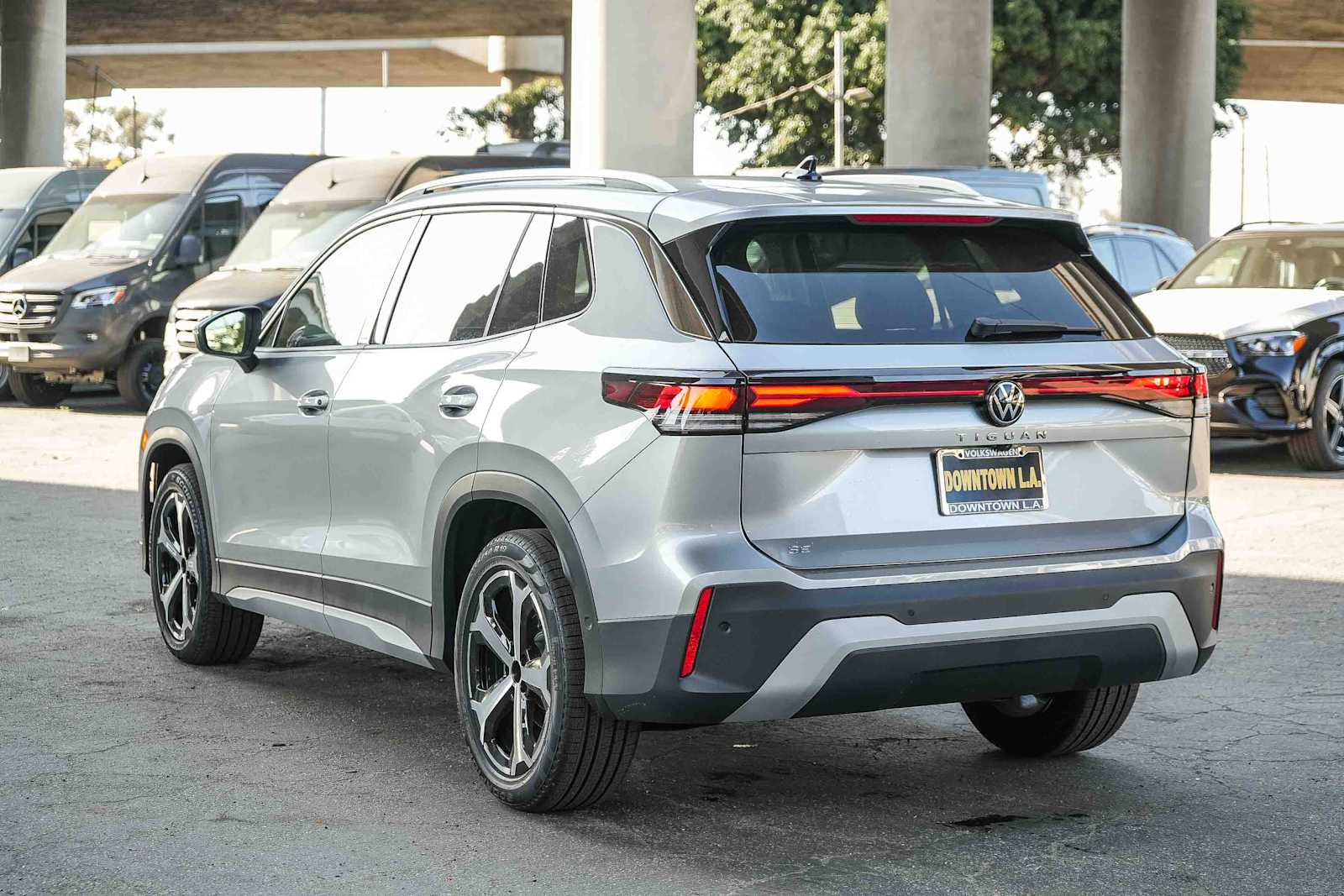 Thumbnail: 2026 Volkswagen Tiguan - 8
