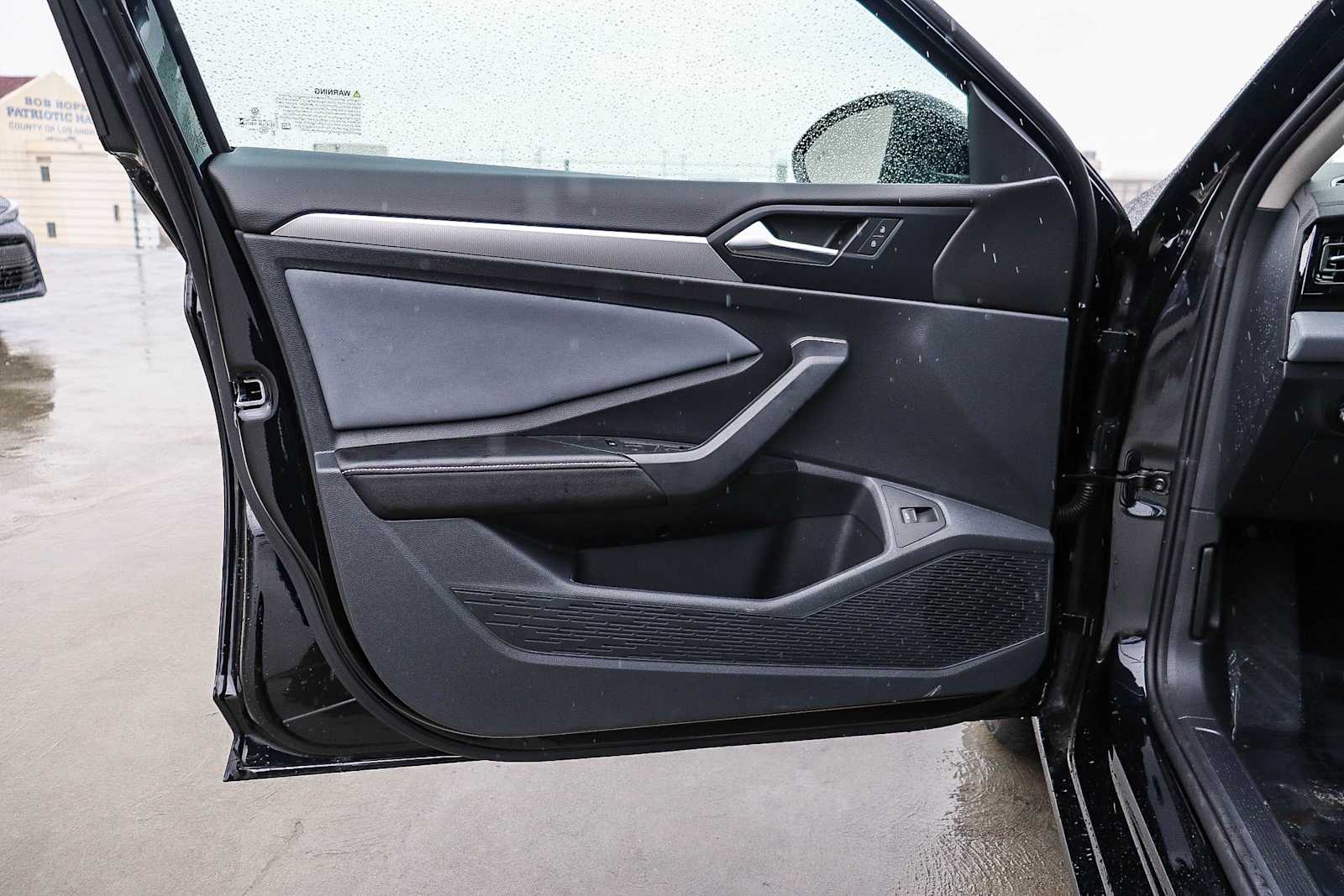 Thumbnail: 2026 Volkswagen Jetta - 24