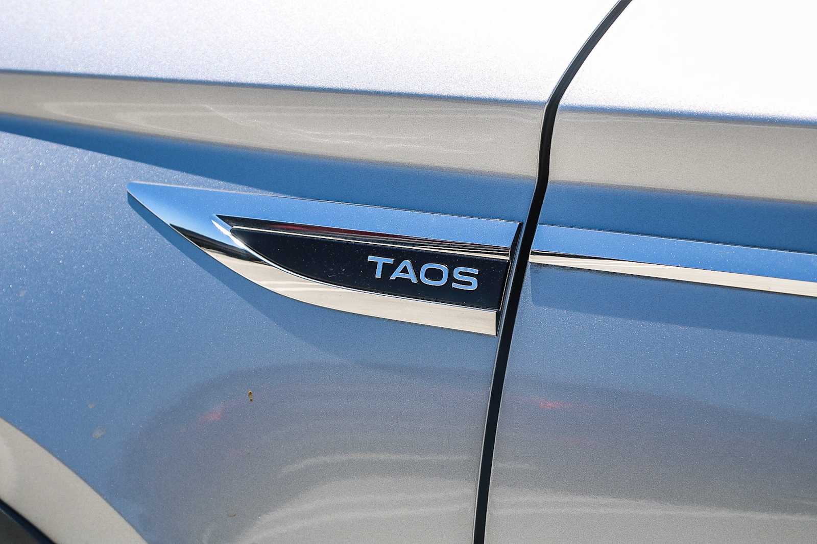 Thumbnail: 2022 Volkswagen Taos - 14