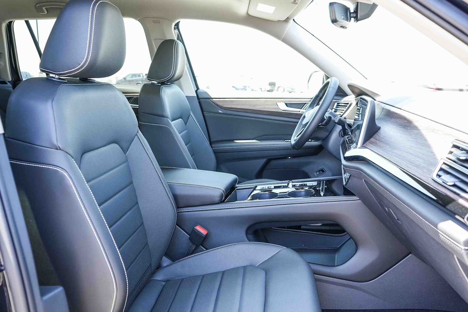 Thumbnail: 2026 Volkswagen Atlas - 18