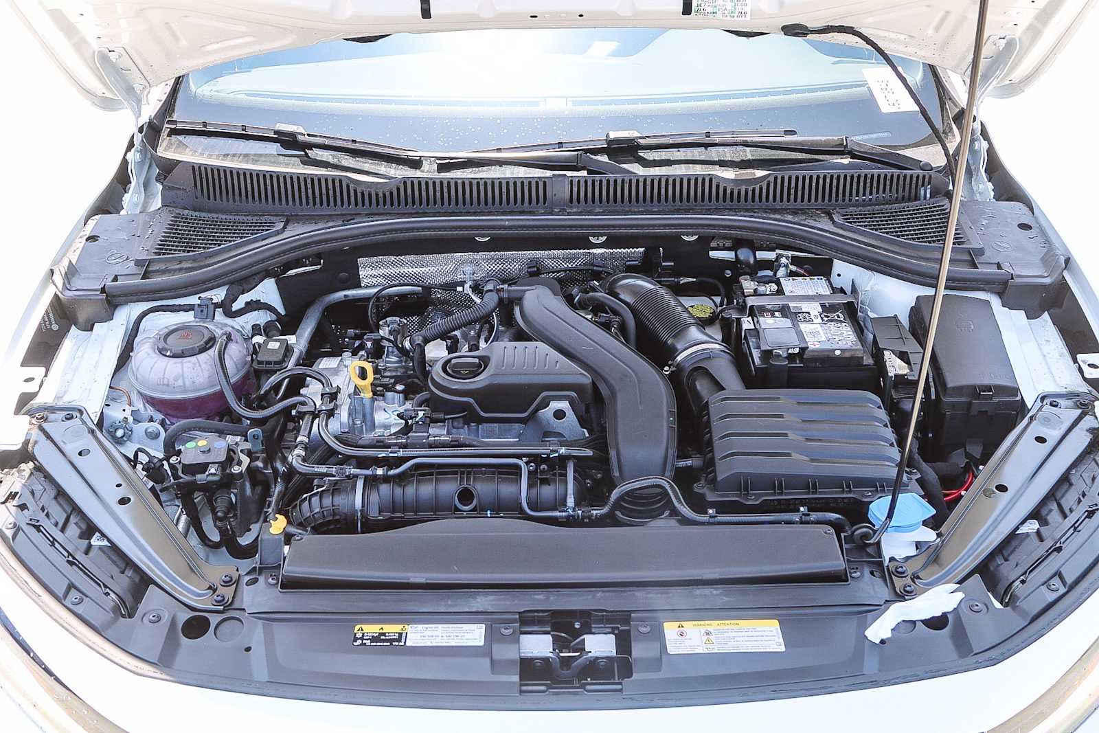 Thumbnail: 2025 Volkswagen Jetta - 12