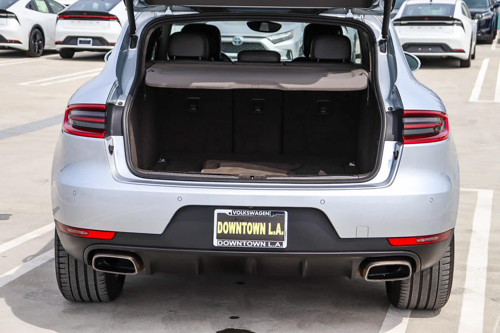 Thumbnail: 2018 Porsche Macan - 29