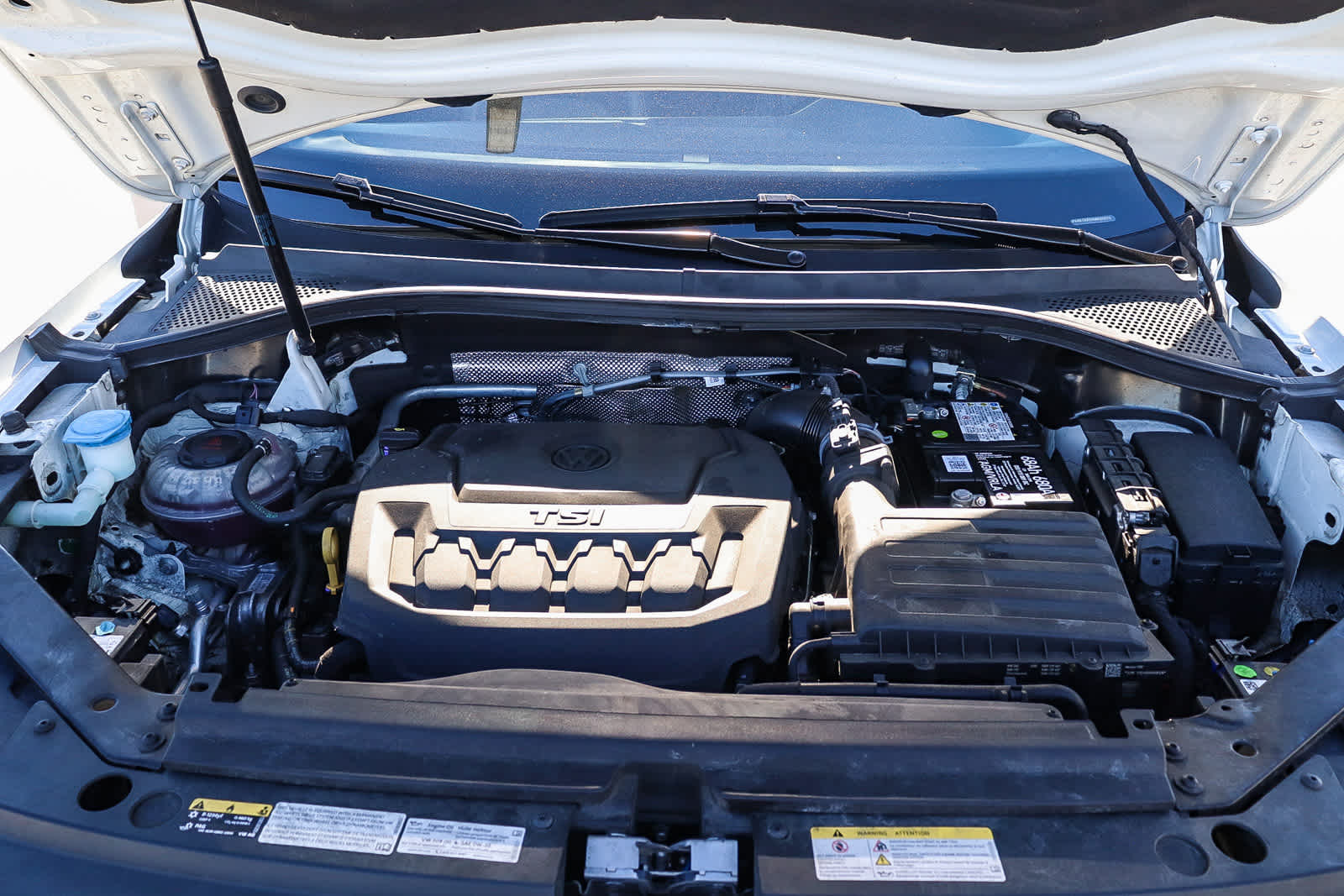 Thumbnail: 2022 Volkswagen Tiguan - 29