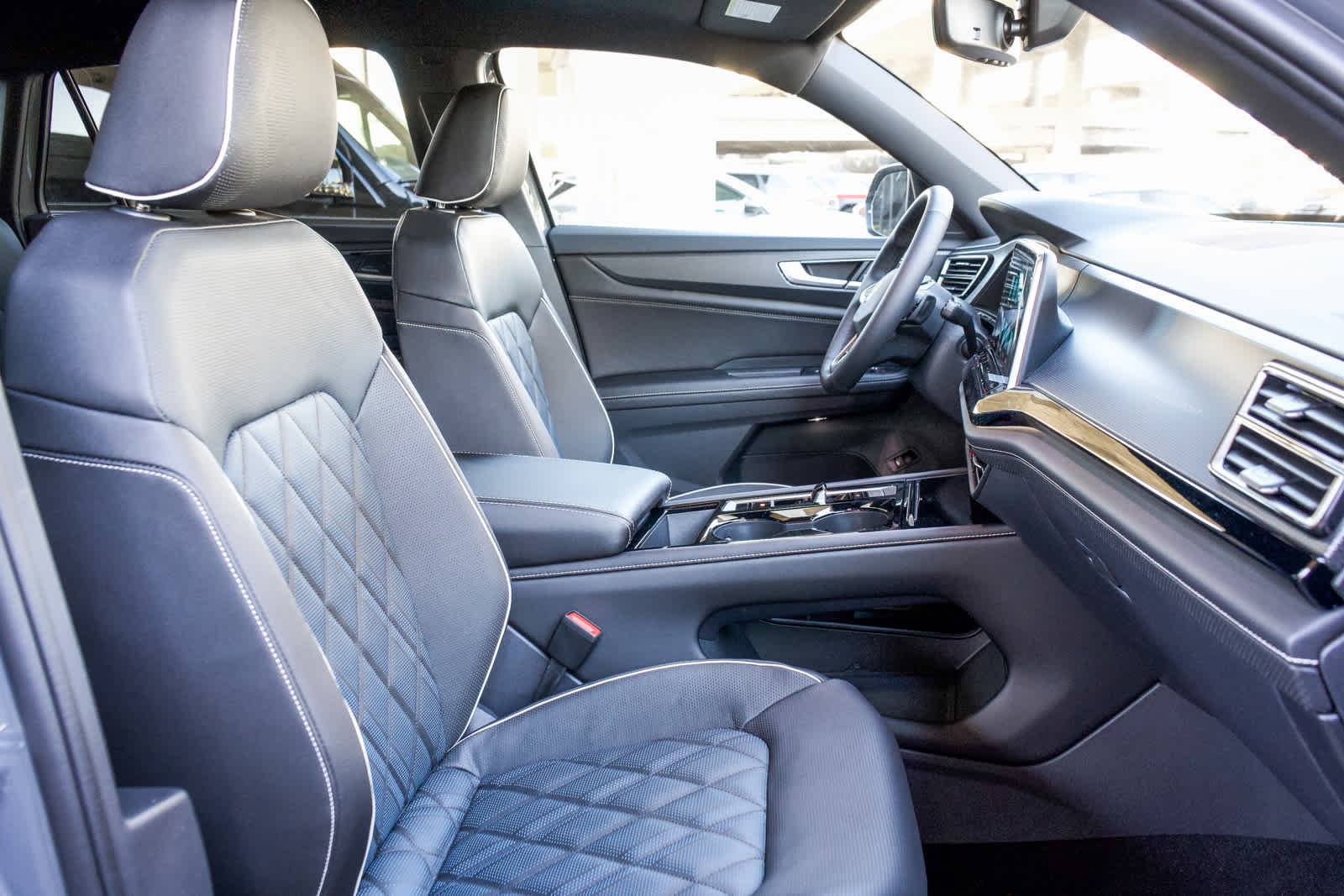 Thumbnail: 2026 Volkswagen Atlas - 17