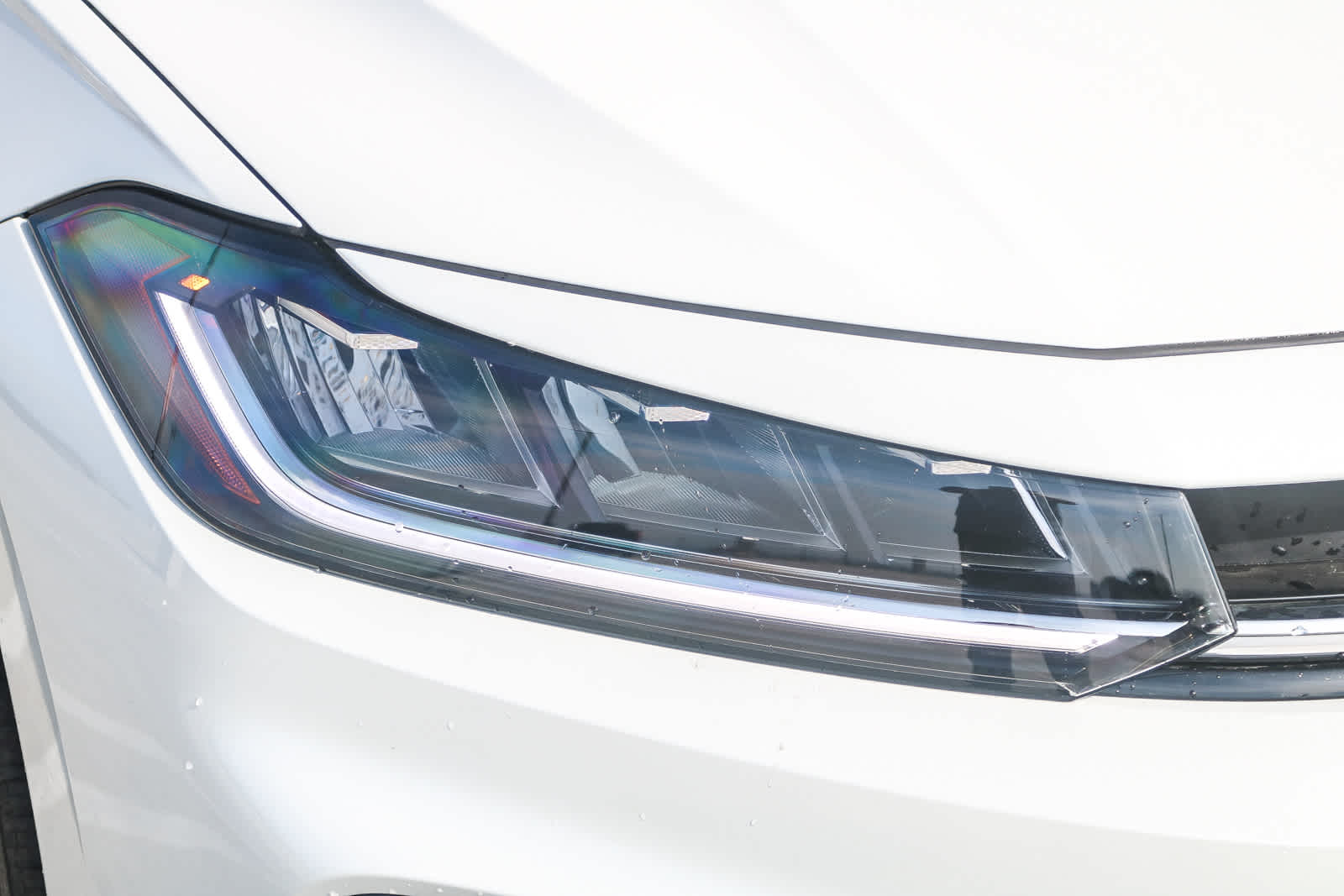 2025 Volkswagen Jetta 1.5T SEL photo 4
