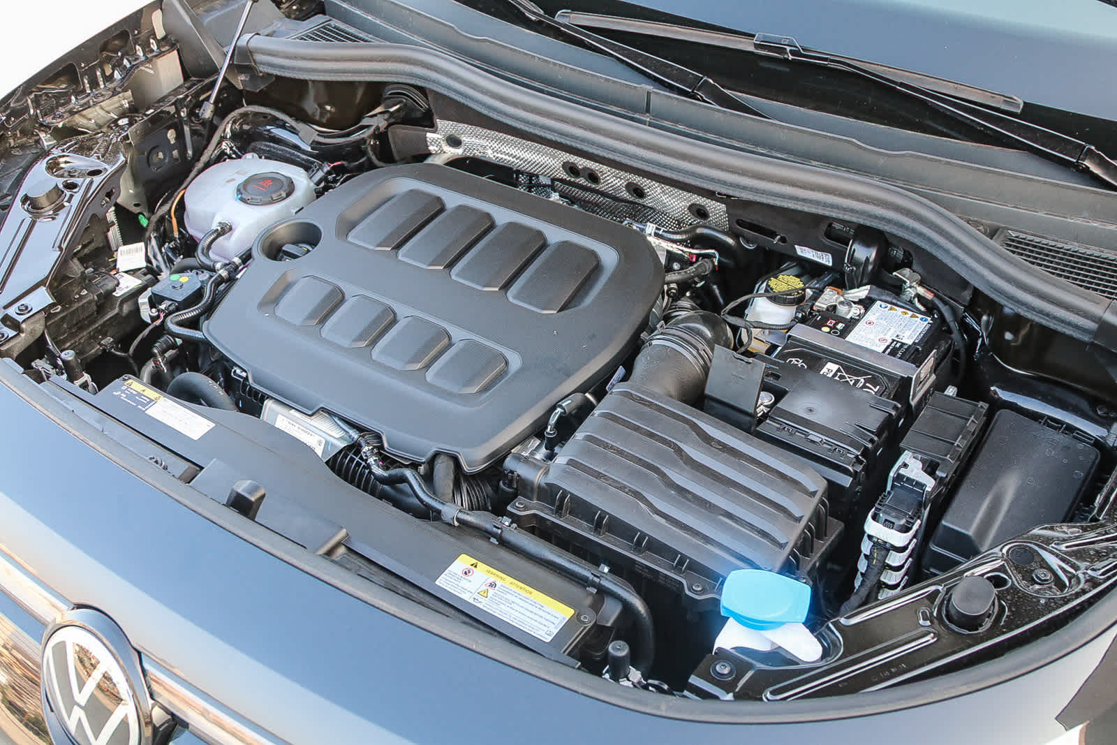 Thumbnail: 2025 Volkswagen Tiguan - 12