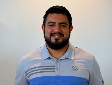Staff member Walter Fuentes (English/Spanish) from ID_a0607ecb975d