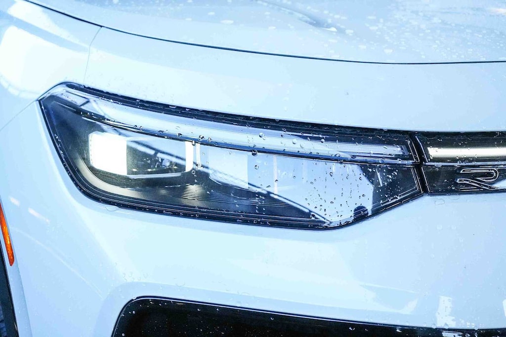 New 2026 Volkswagen Tiguan 2.0T SEL R-Line Turbo SUV