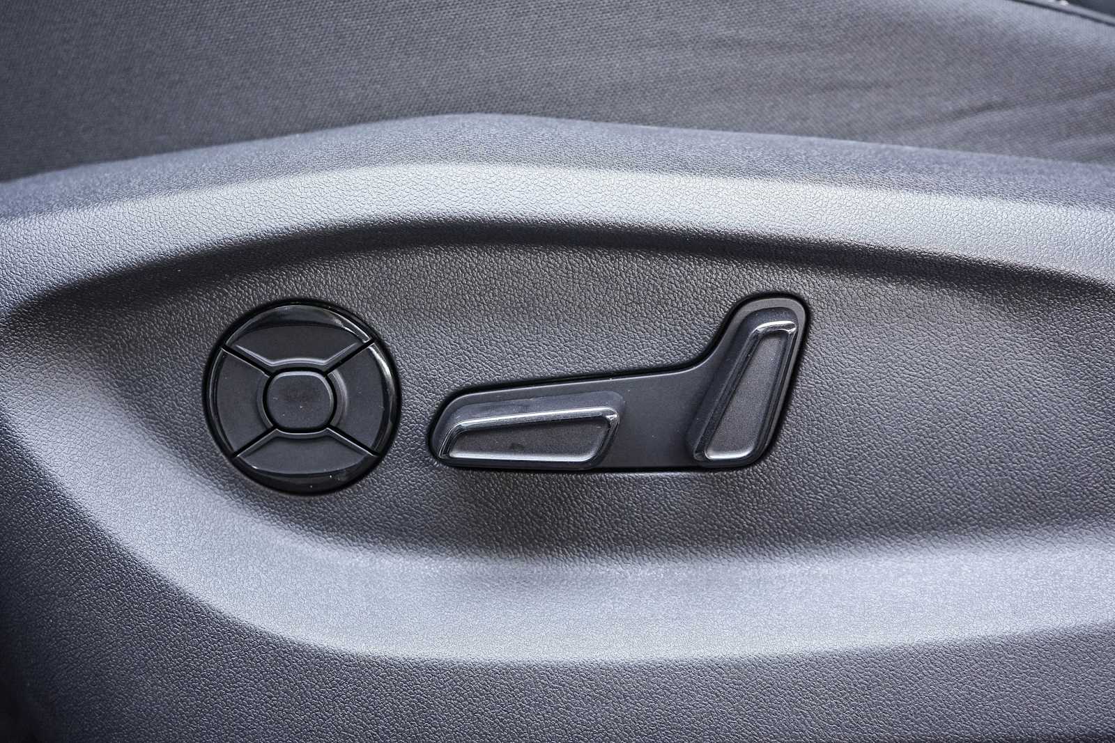 Thumbnail: 2026 Volkswagen Tiguan - 23