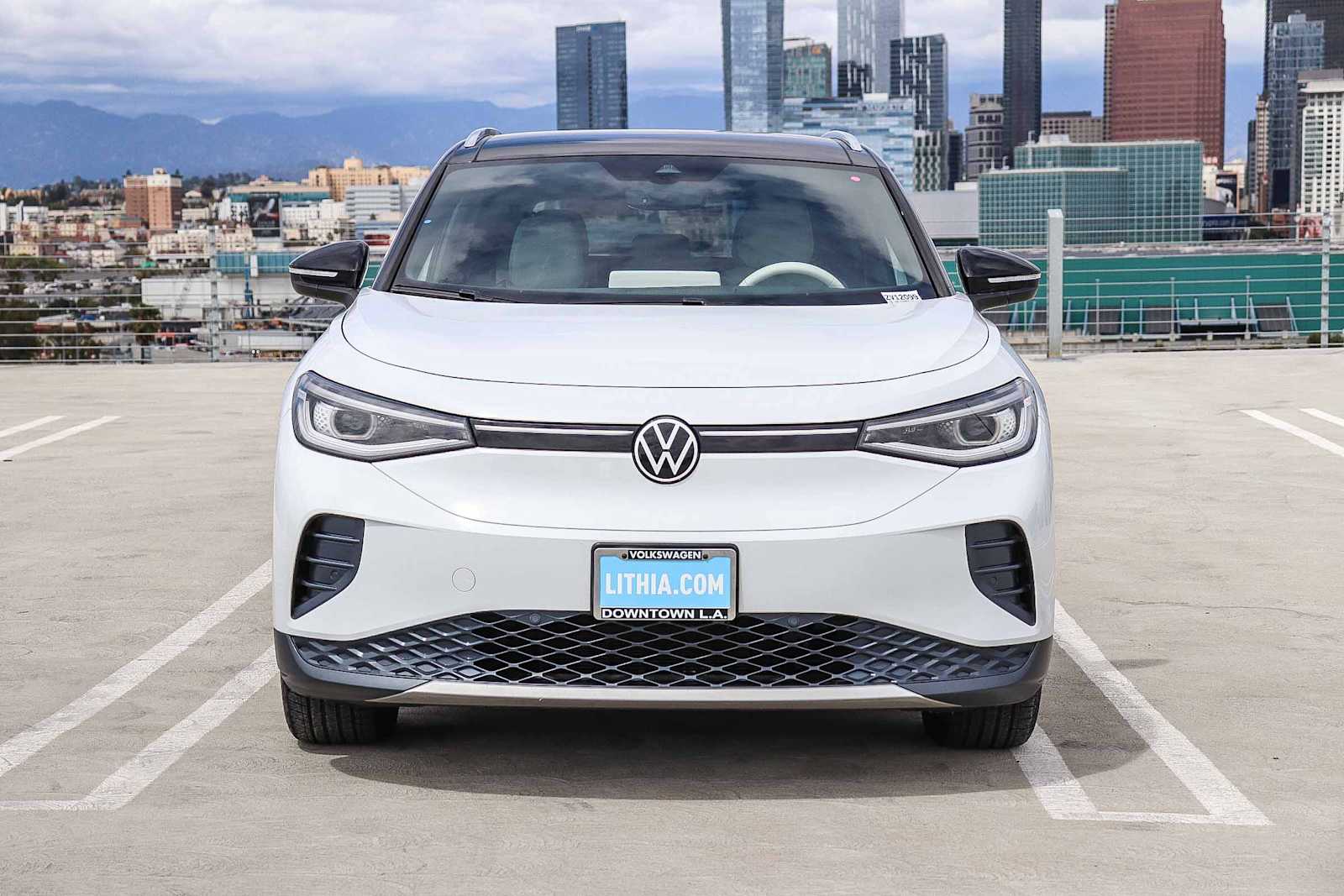 Thumbnail: 2021 Volkswagen ID.4 - 2