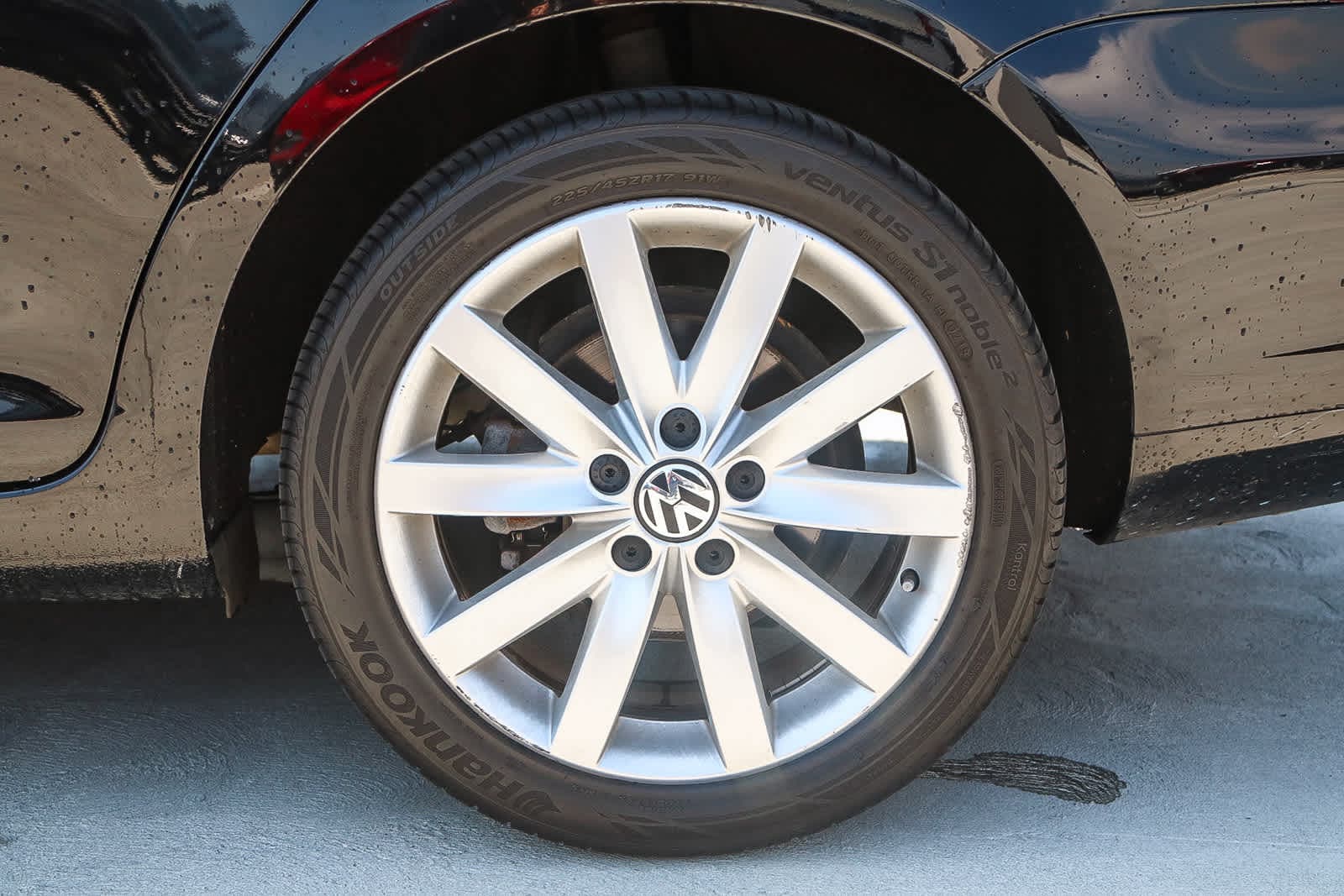 Thumbnail: 2012 Volkswagen Jetta - 12