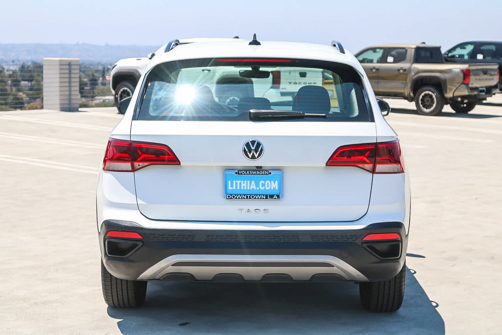 Thumbnail: 2023 Volkswagen Taos - 7