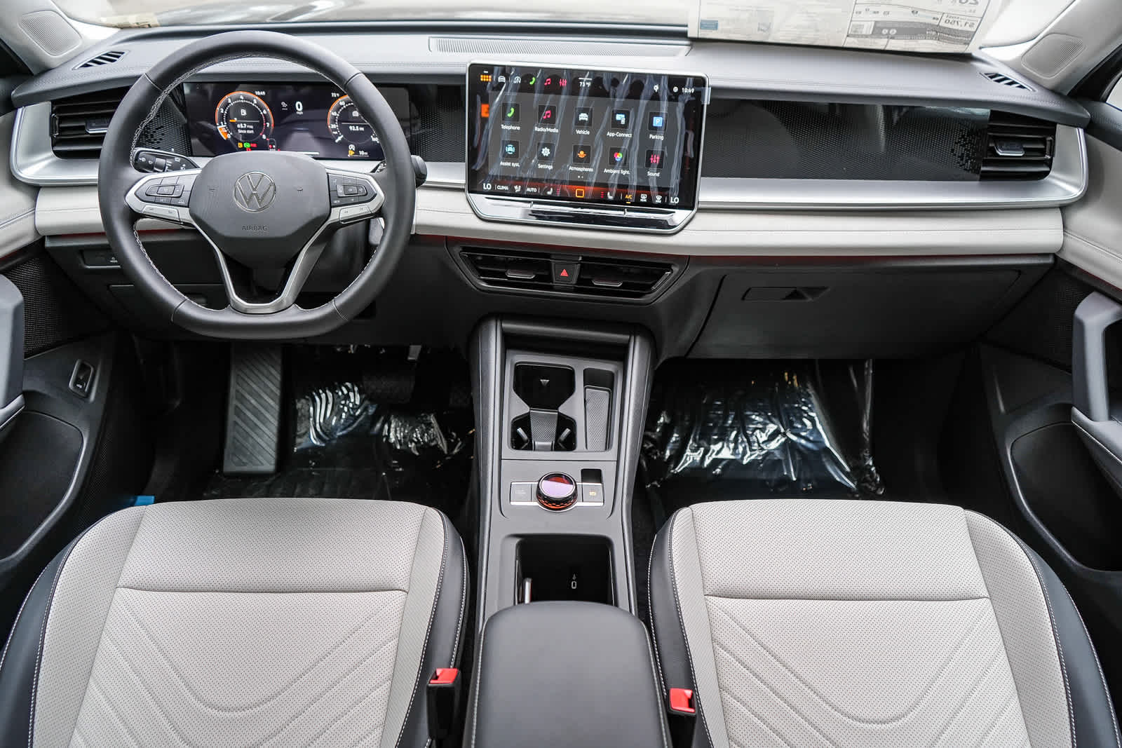 Thumbnail: 2026 Volkswagen Tiguan - 14