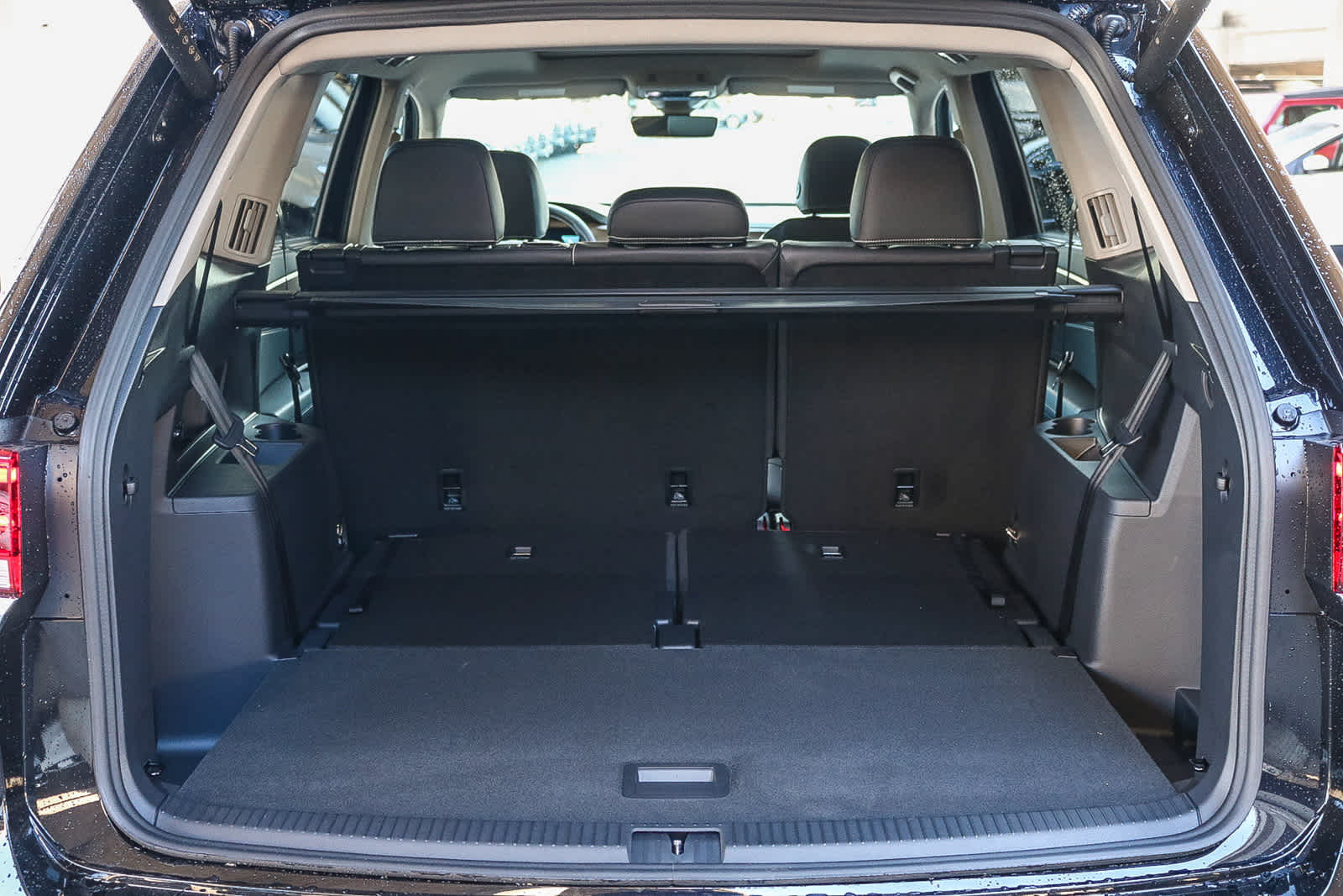 Thumbnail: 2026 Volkswagen Atlas - 12