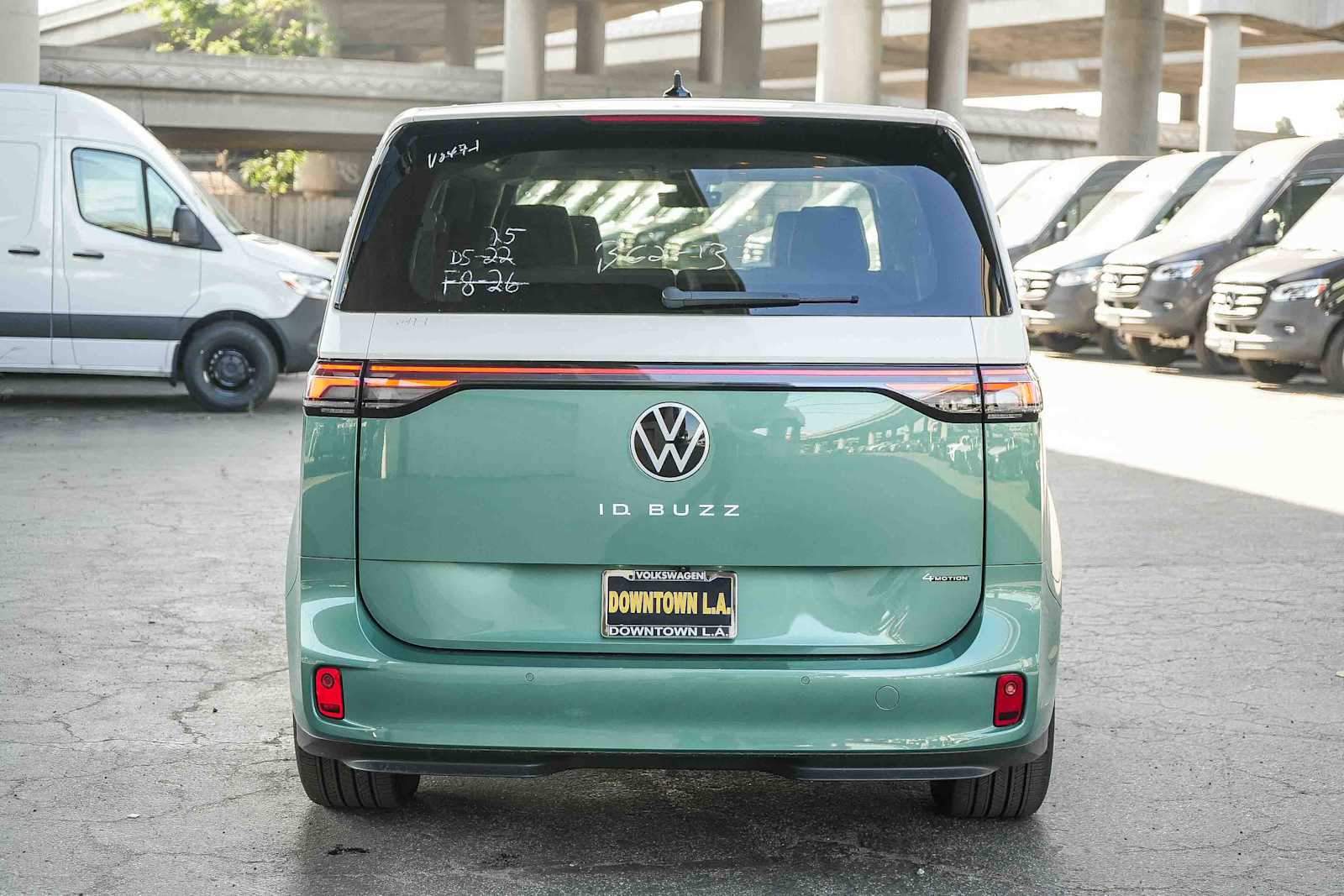 2025 Volkswagen ID.Buzz 1st Edition -
                  Los Angeles, CA