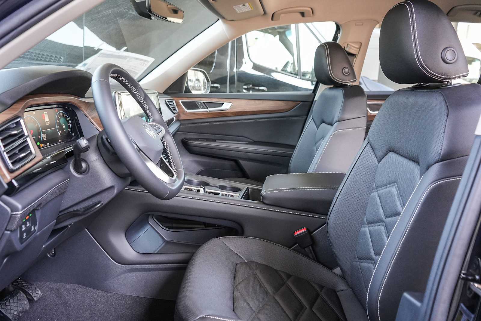 Thumbnail: 2026 Volkswagen Atlas - 19