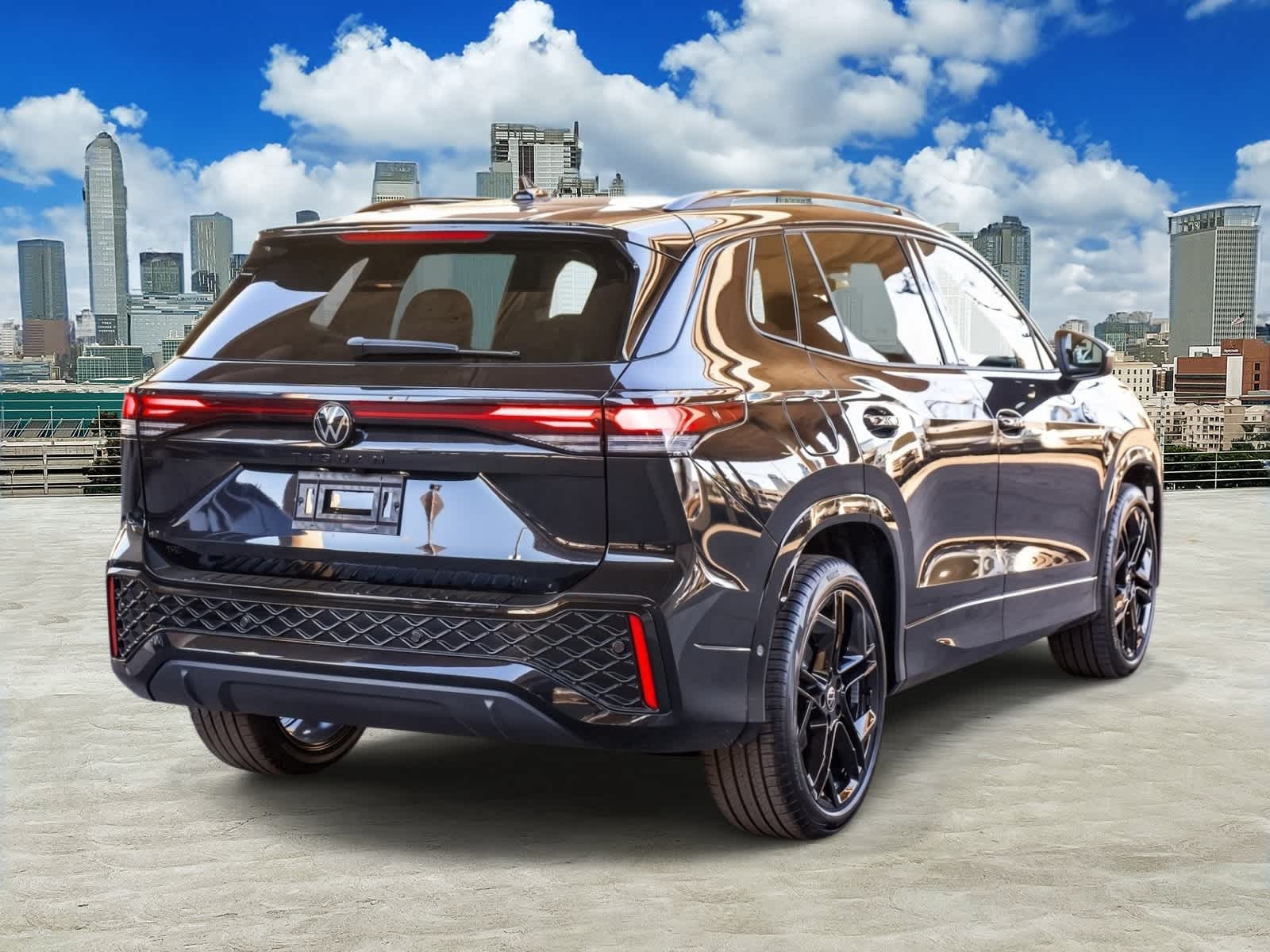 Thumbnail: 2026 Volkswagen Tiguan - 6