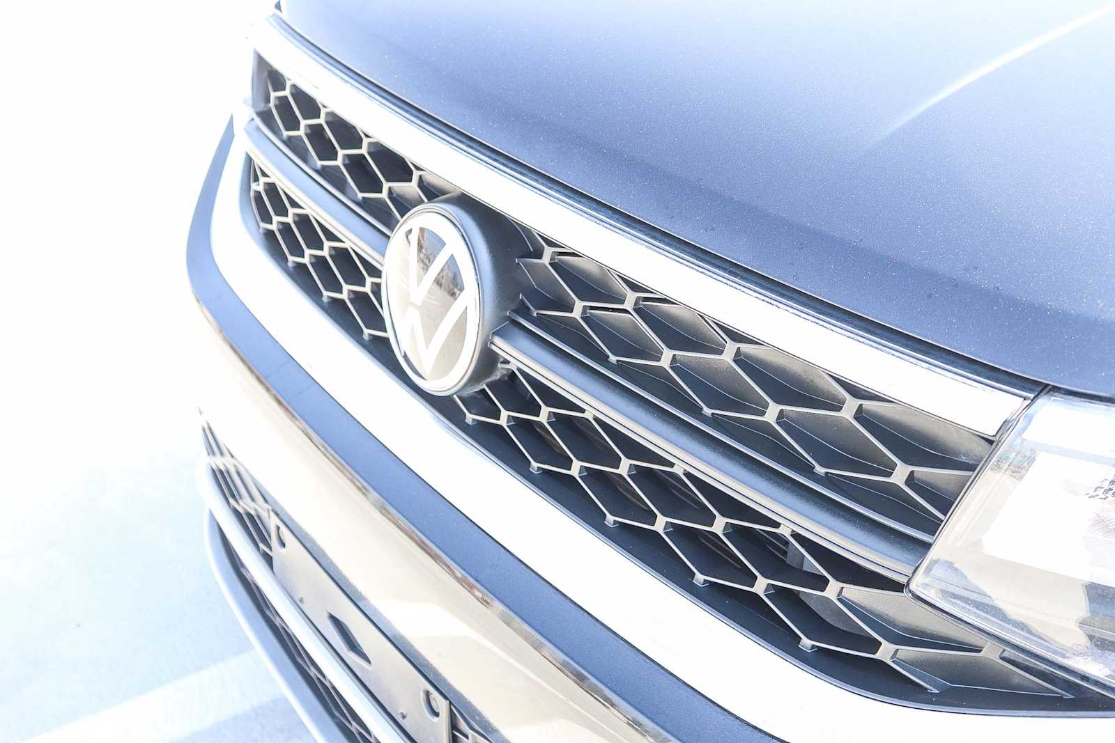 Thumbnail: 2022 Volkswagen Taos - 9