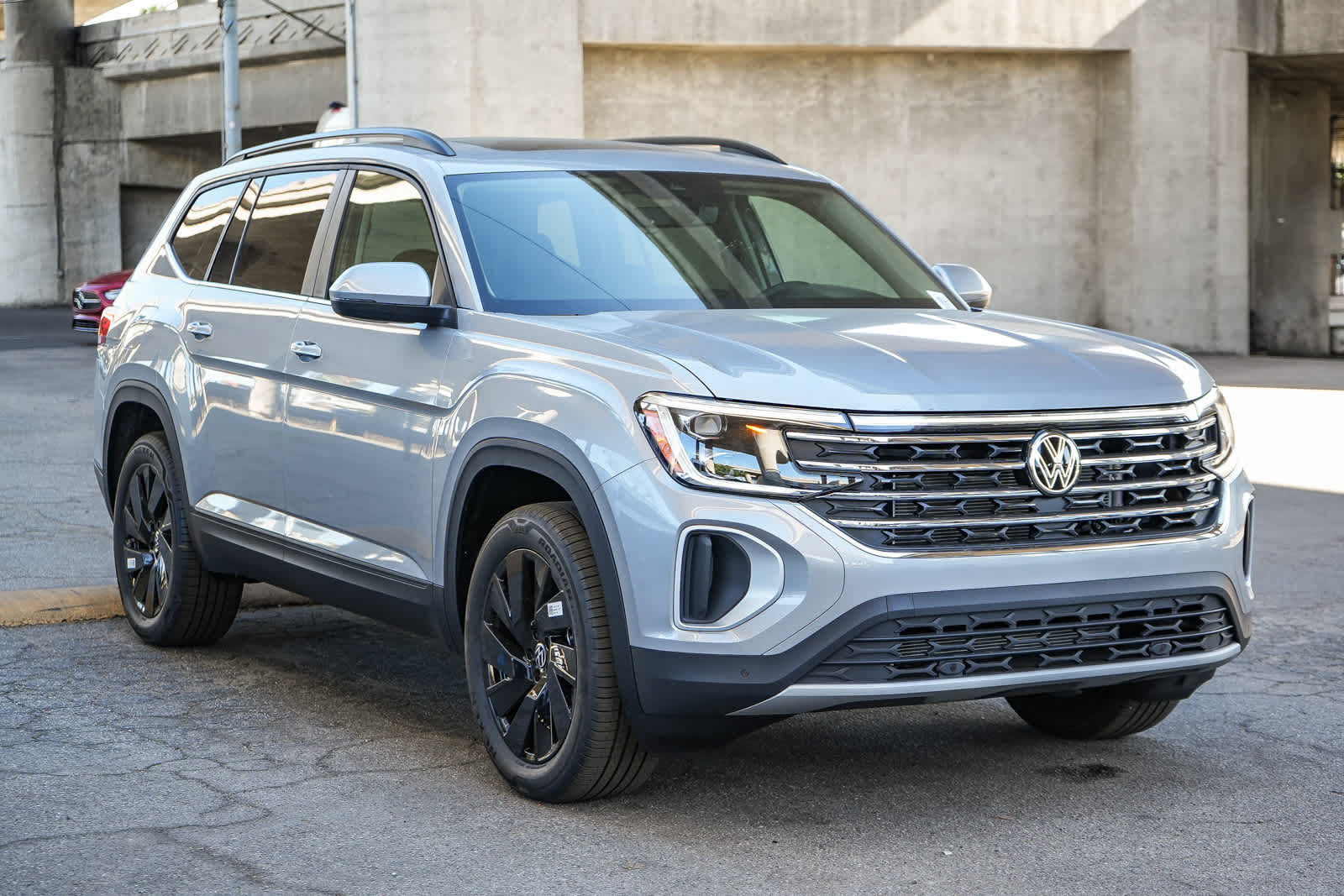 Thumbnail: 2026 Volkswagen Atlas - 3