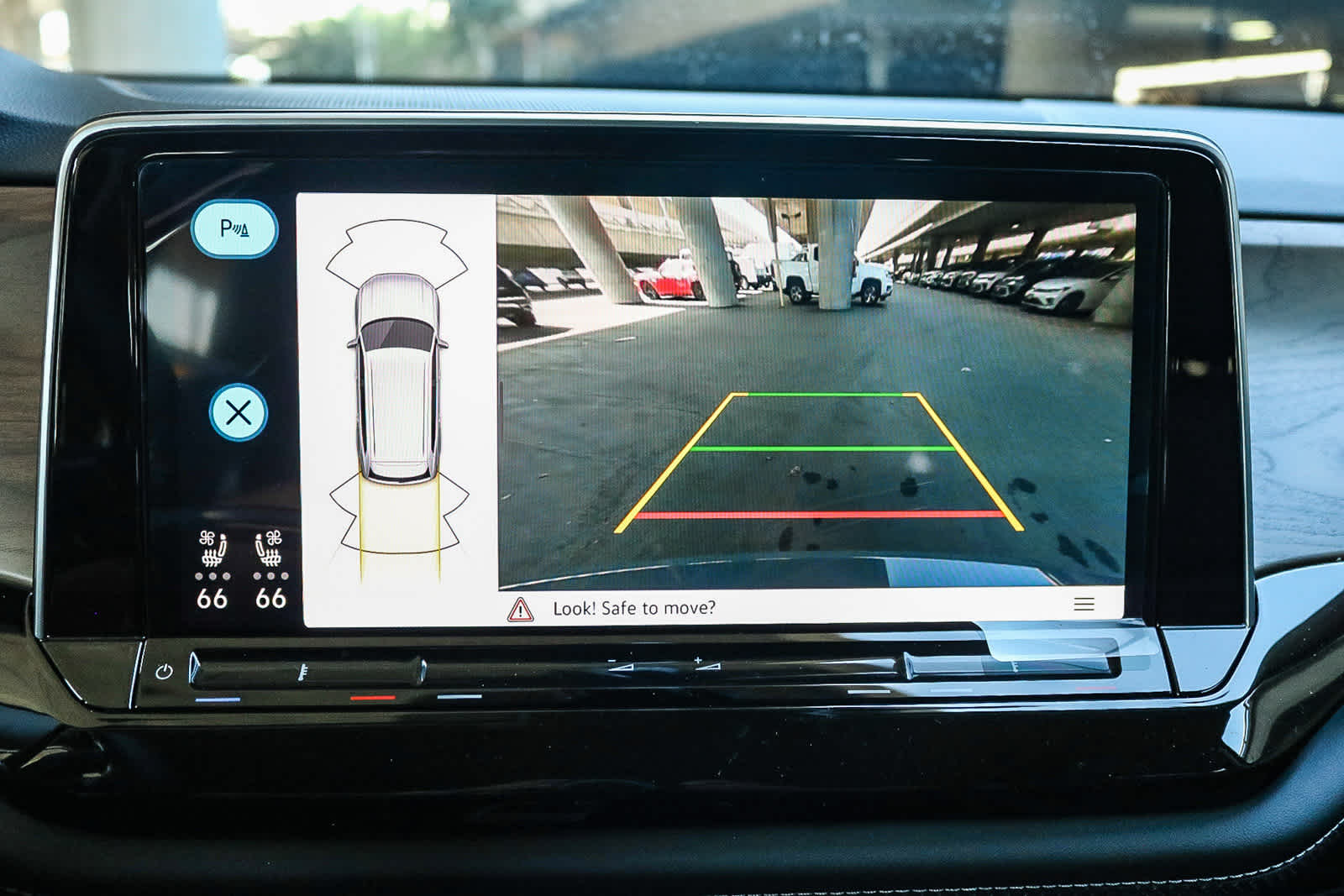 Thumbnail: 2026 Volkswagen Atlas - 28