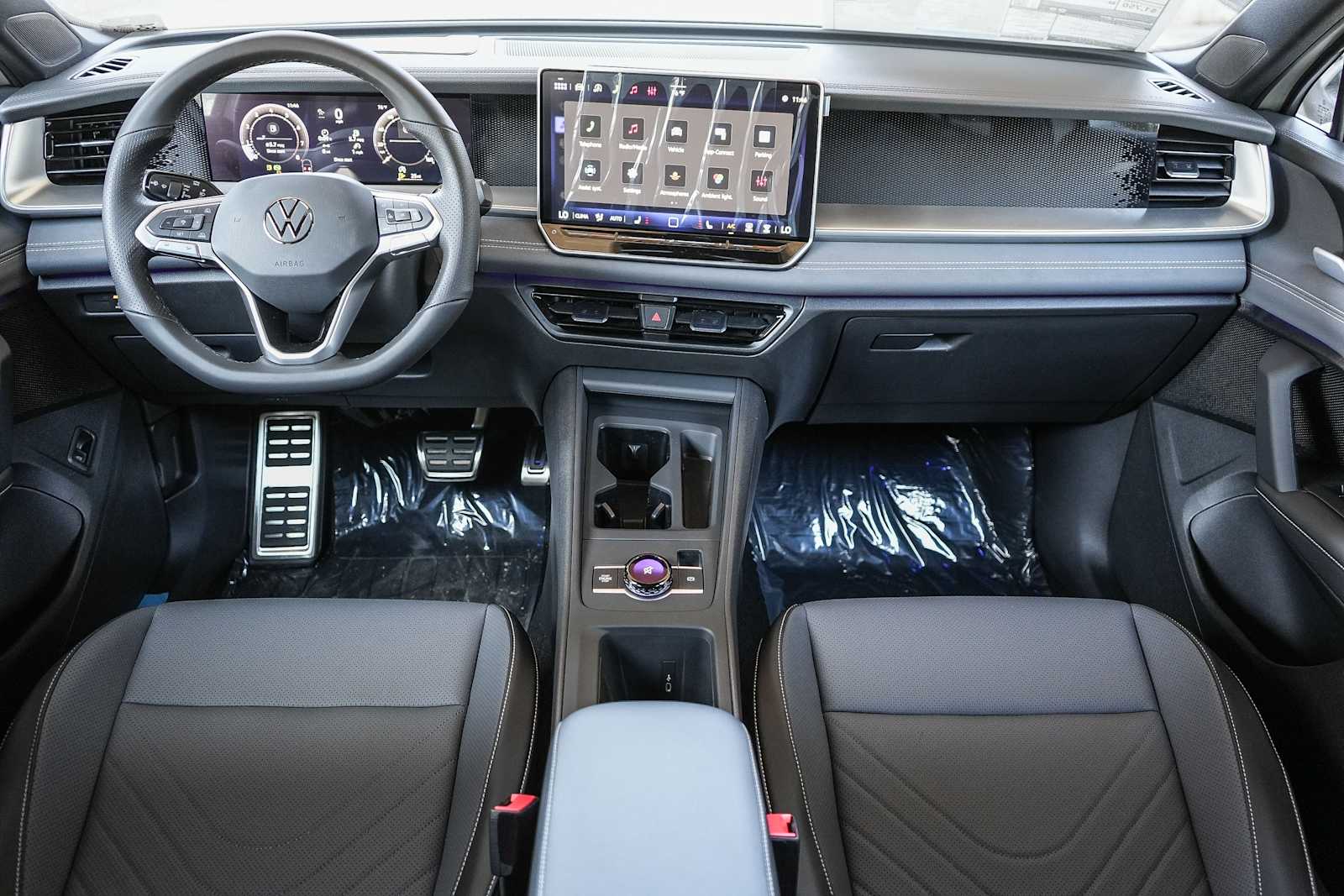 Thumbnail: 2026 Volkswagen Tiguan - 14