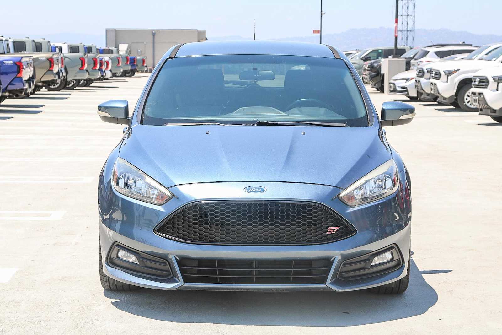 Used 2018 Ford Focus ST with VIN 1FADP3L93JL213507 for sale in Los Angeles, CA