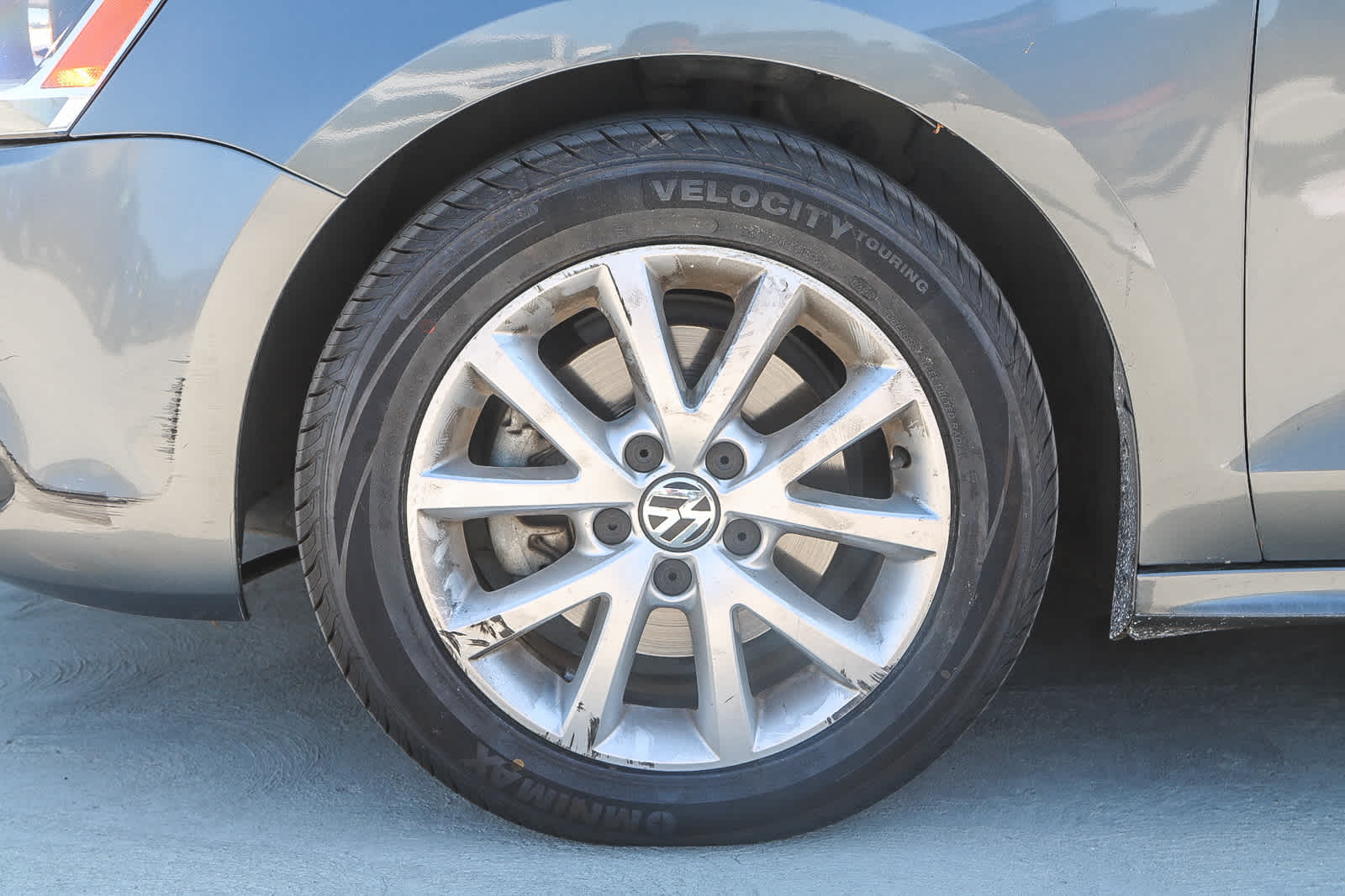 Thumbnail: 2011 Volkswagen Jetta - 14