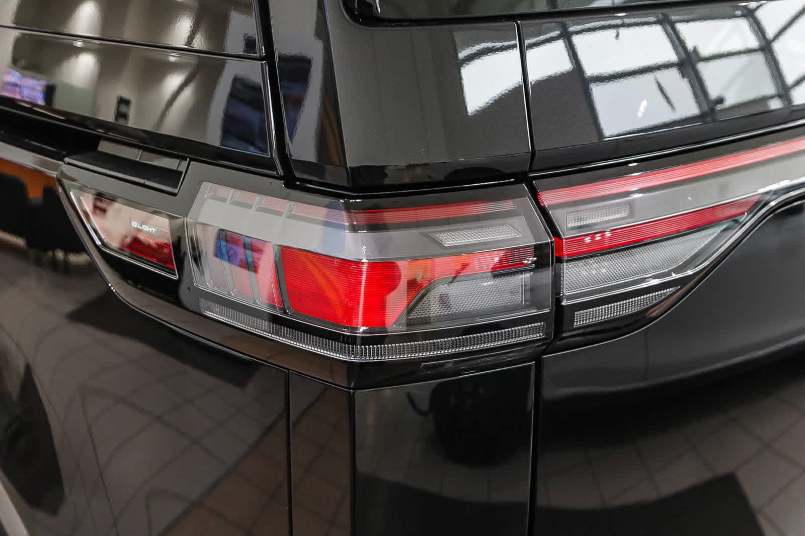 Thumbnail: 2025 Volkswagen ID.Buzz - 6