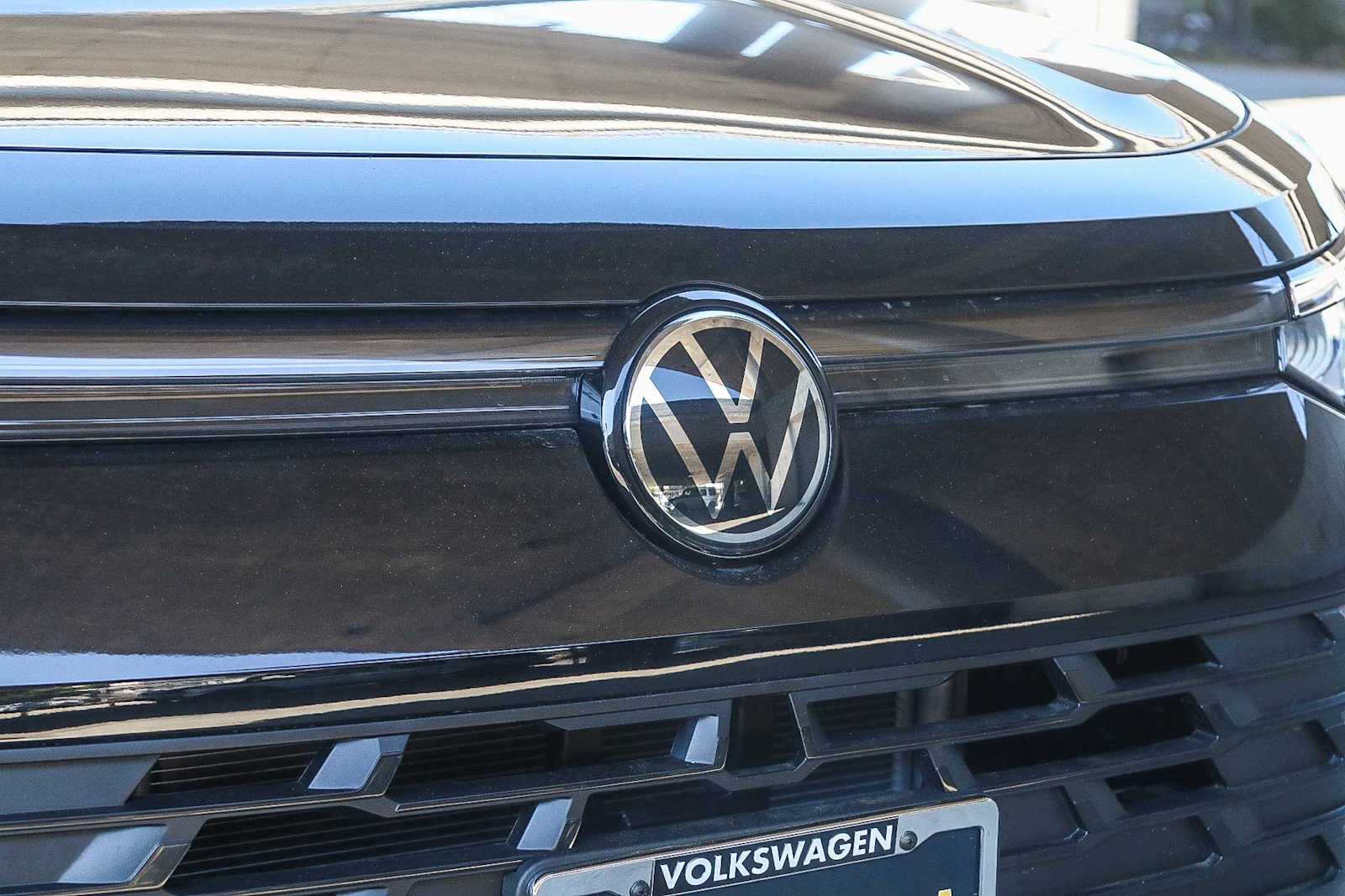 Thumbnail: 2025 Volkswagen Tiguan - 5