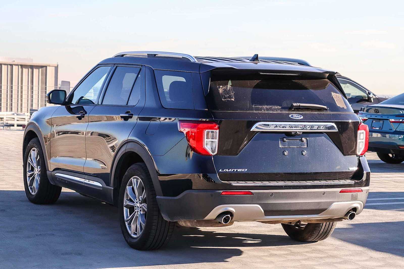 Thumbnail: 2020 Ford Explorer - 6
