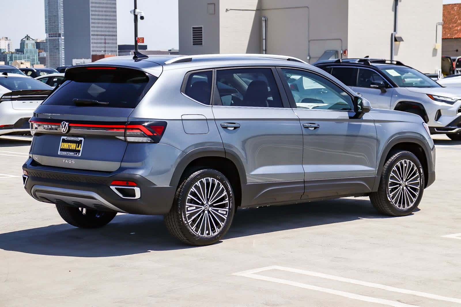 Thumbnail: 2026 Volkswagen Taos - 4