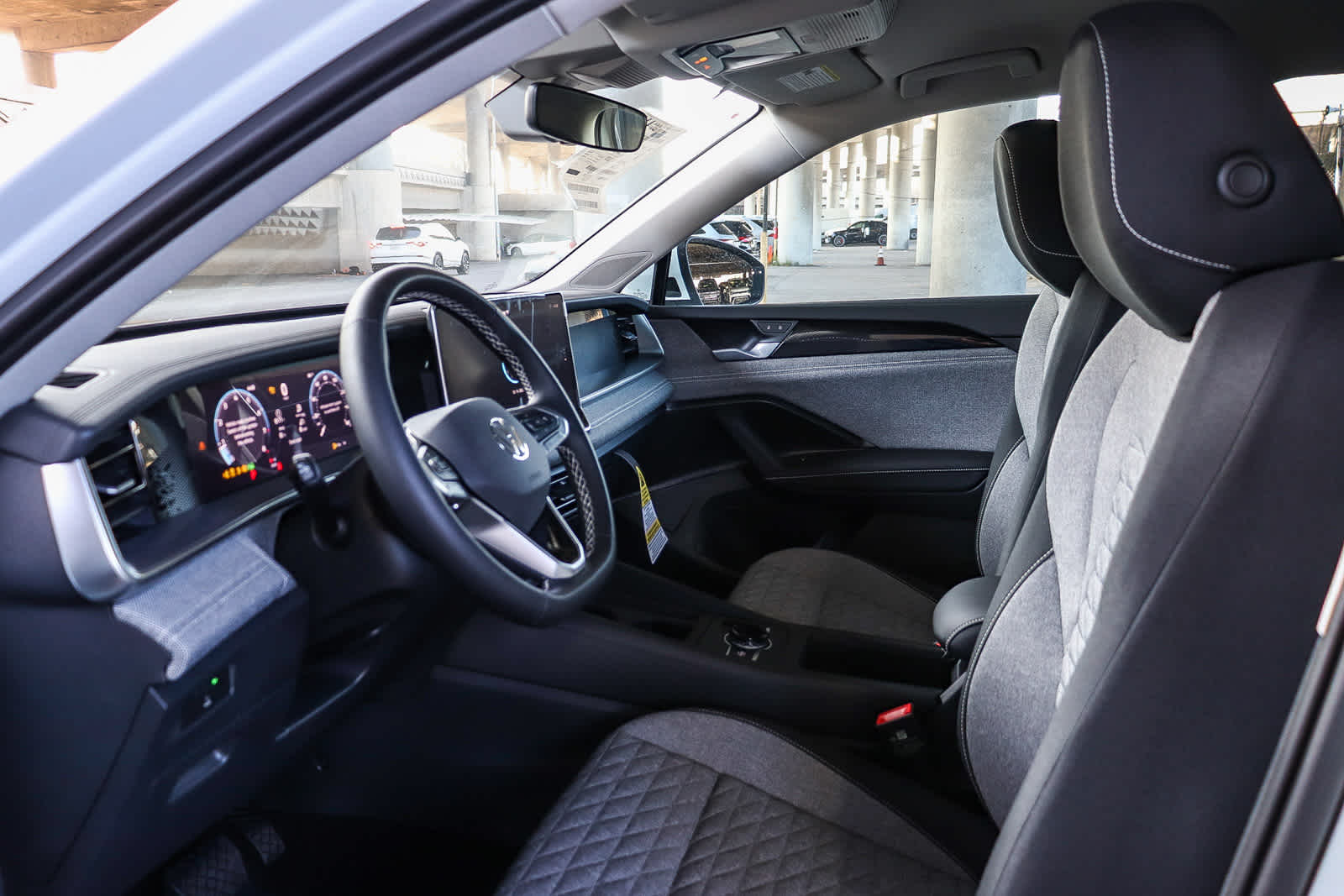 Thumbnail: 2026 Volkswagen Tiguan - 18