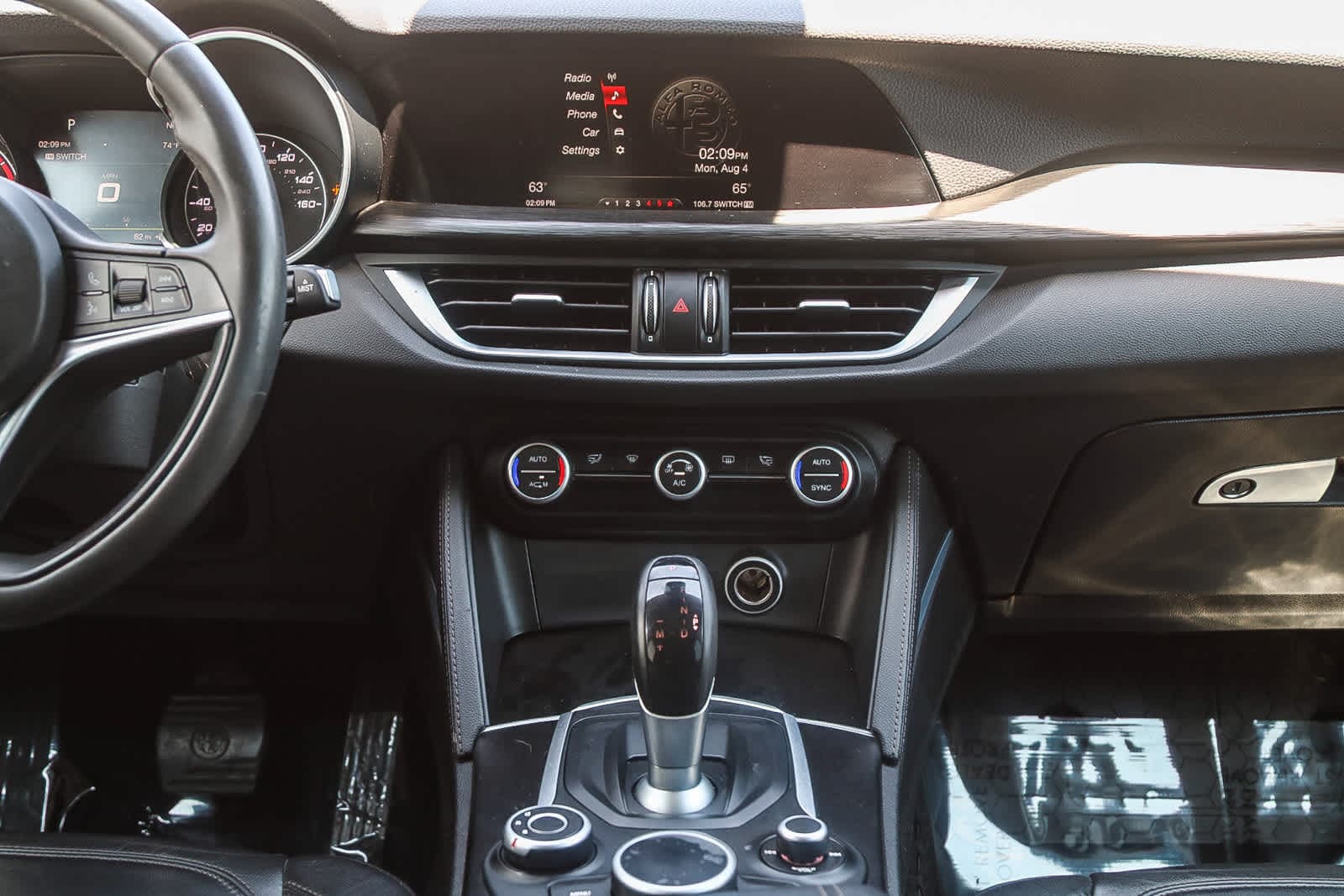 Thumbnail: 2019 Alfa Romeo Stelvio - 14