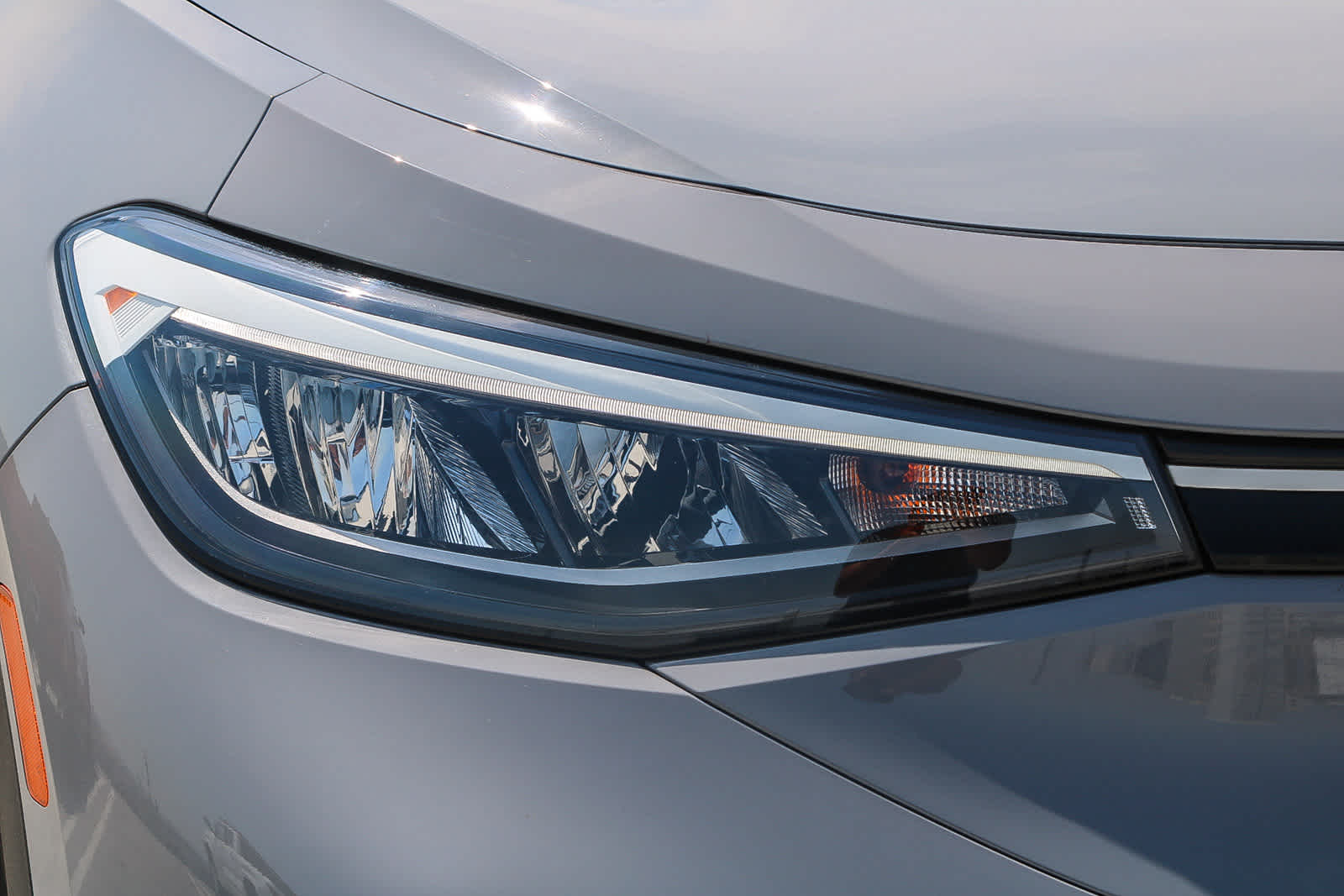 Thumbnail: 2021 Volkswagen ID.4 - 4