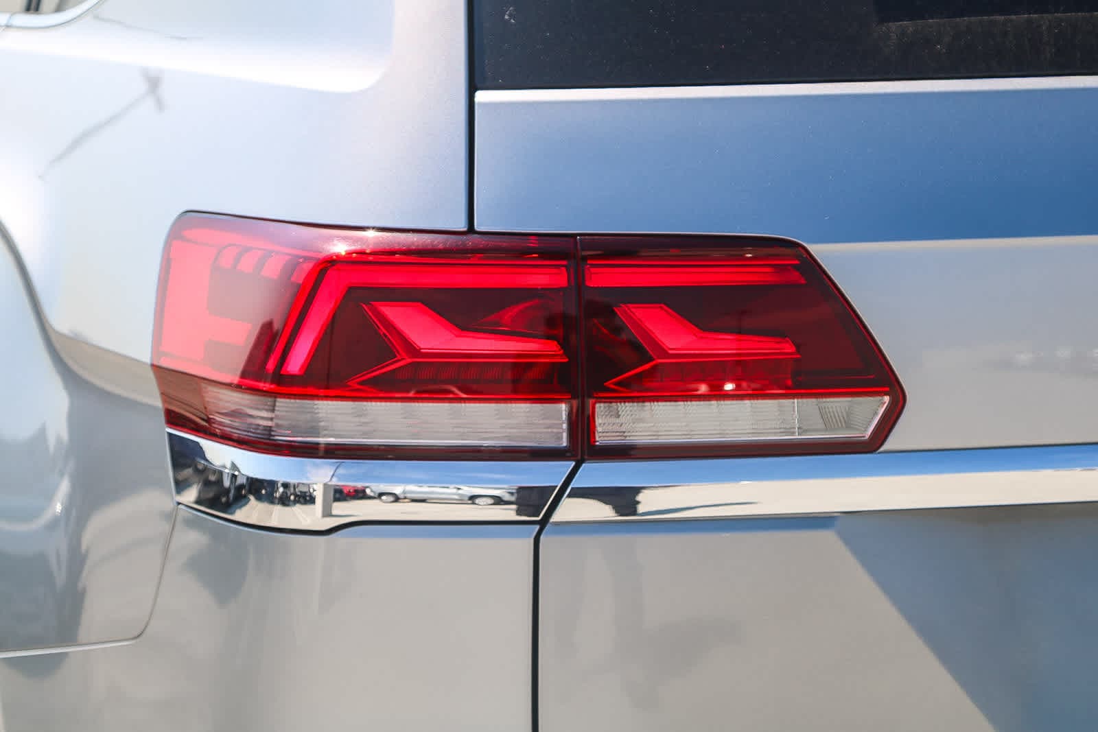 Thumbnail: 2021 Volkswagen Atlas - 9