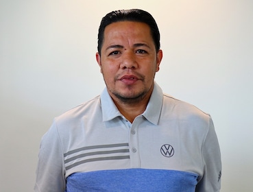 Staff member Edi Lino (English/Spanish) from ID_a0607ecb975d